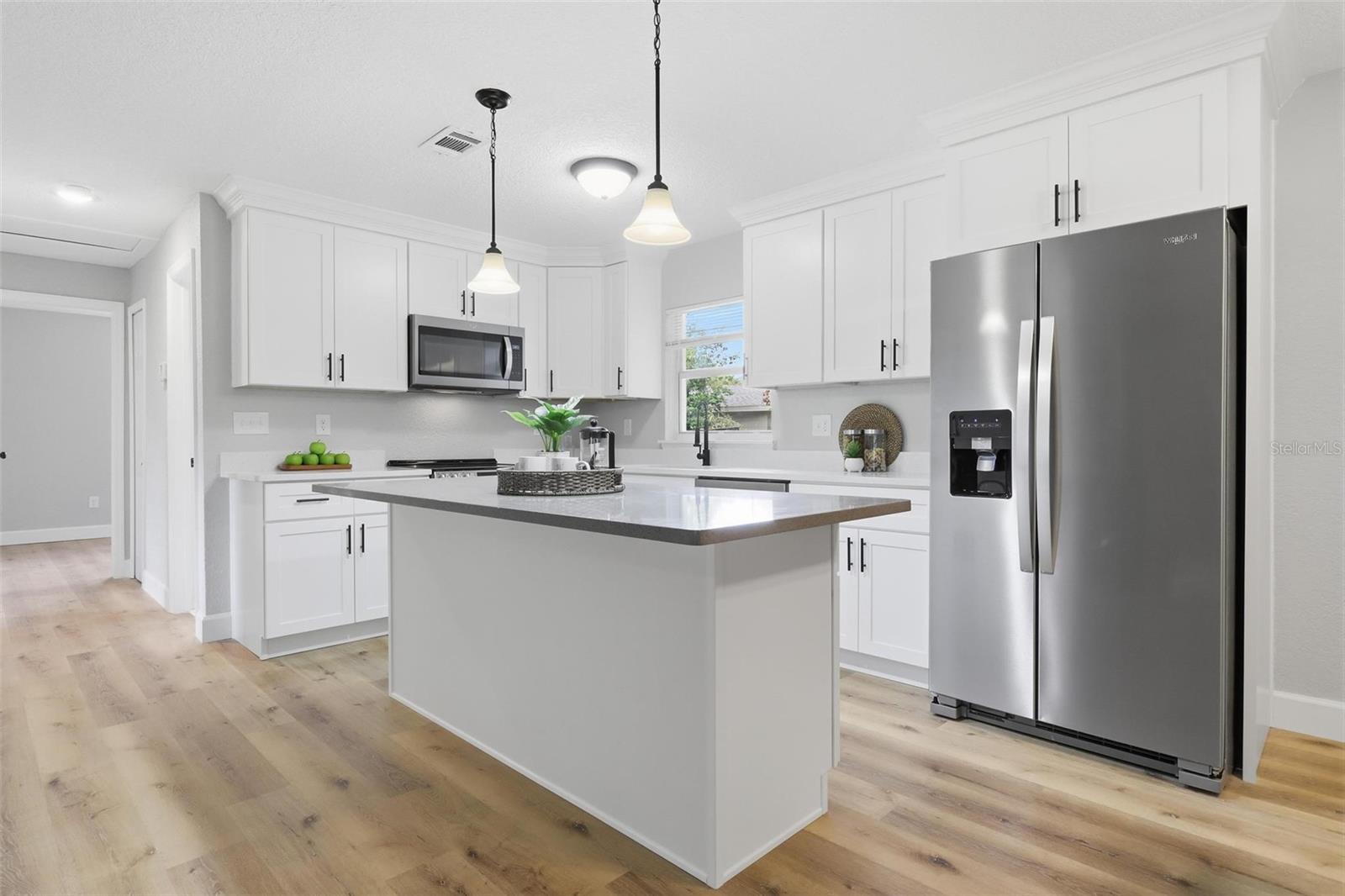 Image 9 of 24 For 225 Volusia Avenue