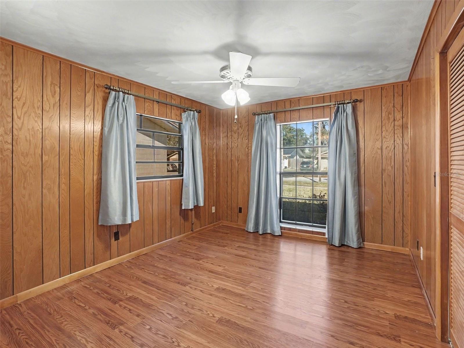 Image 20 of 31 For 7618 Waunatta Court