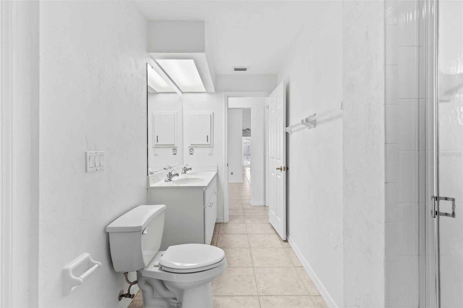 Image 28 of 52 For 36 Sand Dollar Drive