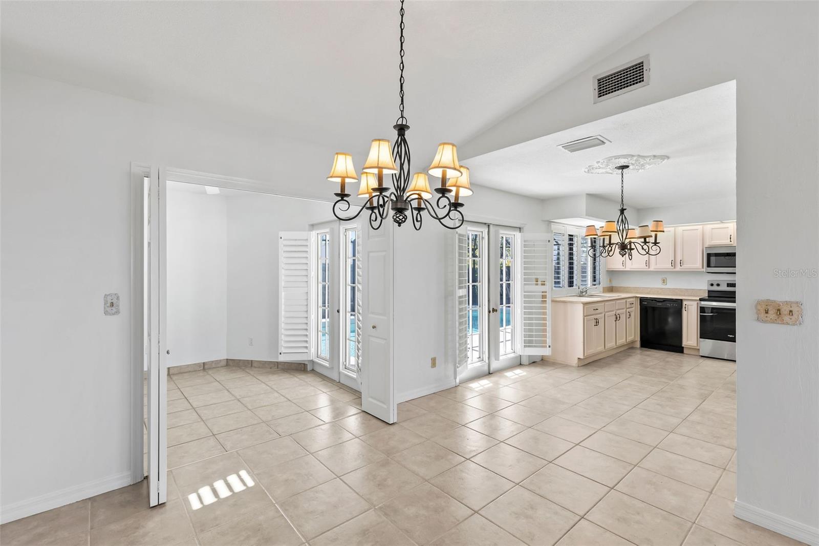 Image 6 of 52 For 36 Sand Dollar Drive