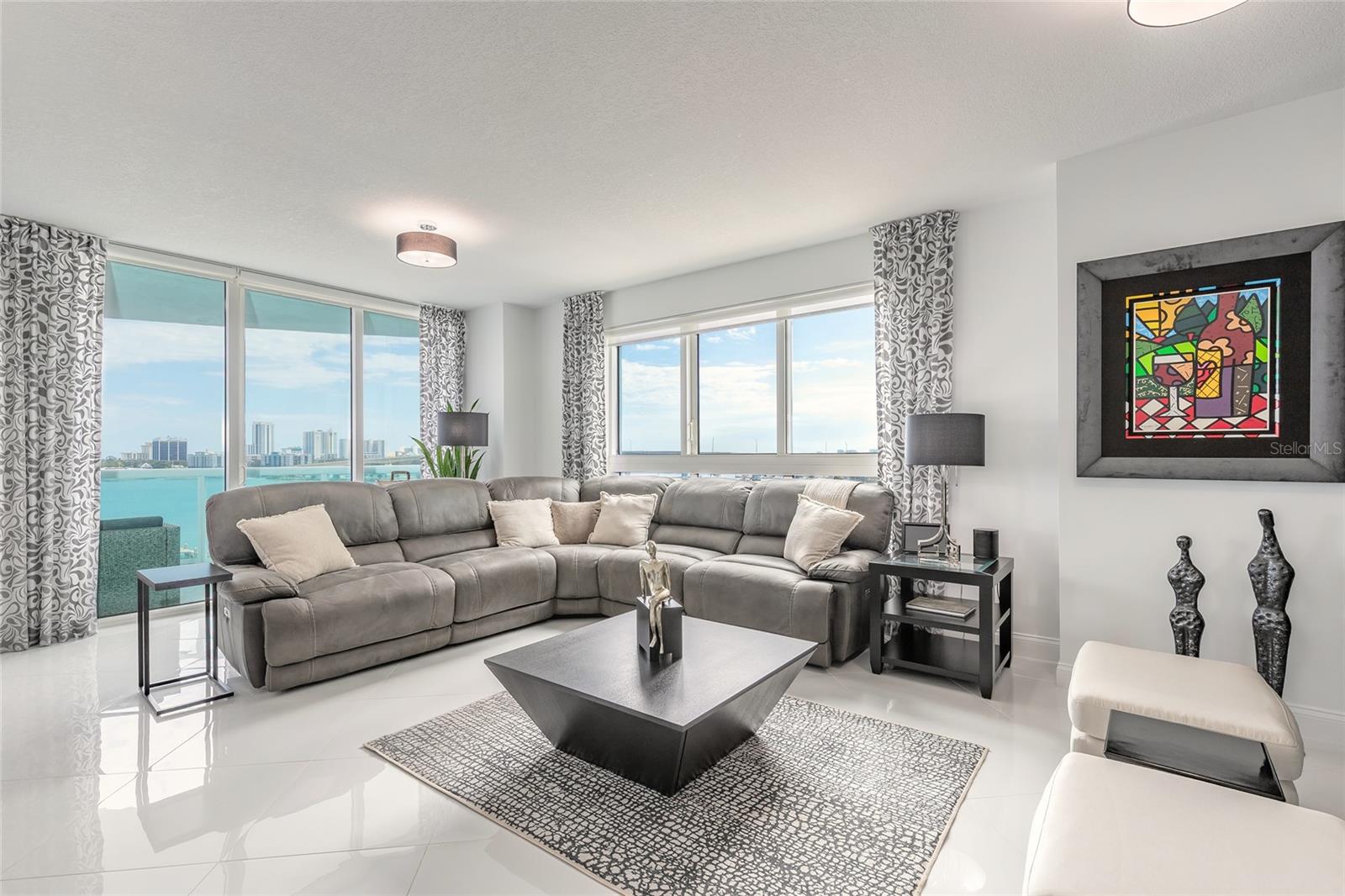 Image 11 of 45 For 241 Riverside Drive 701