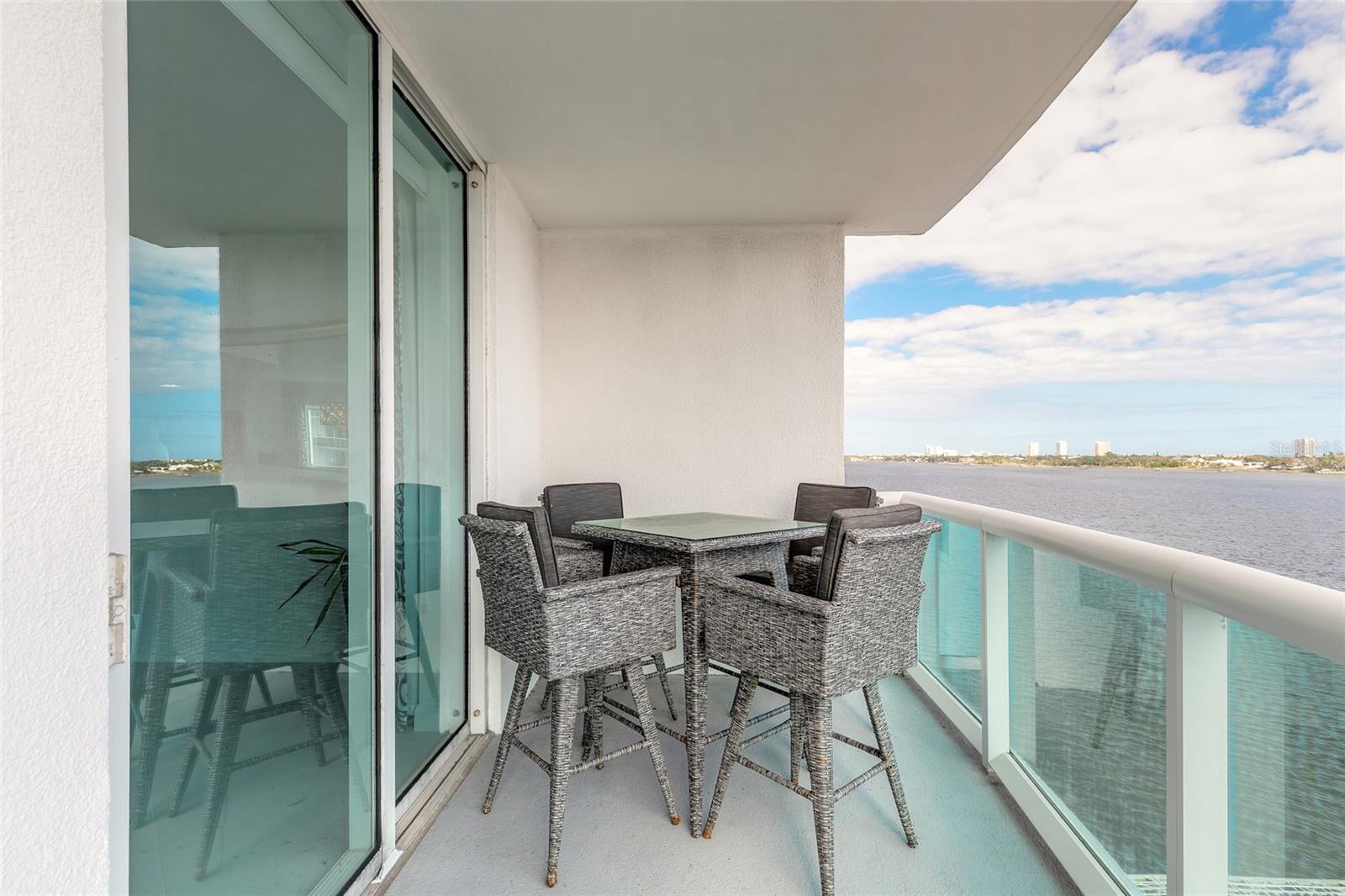 Image 28 of 45 For 241 Riverside Drive 701