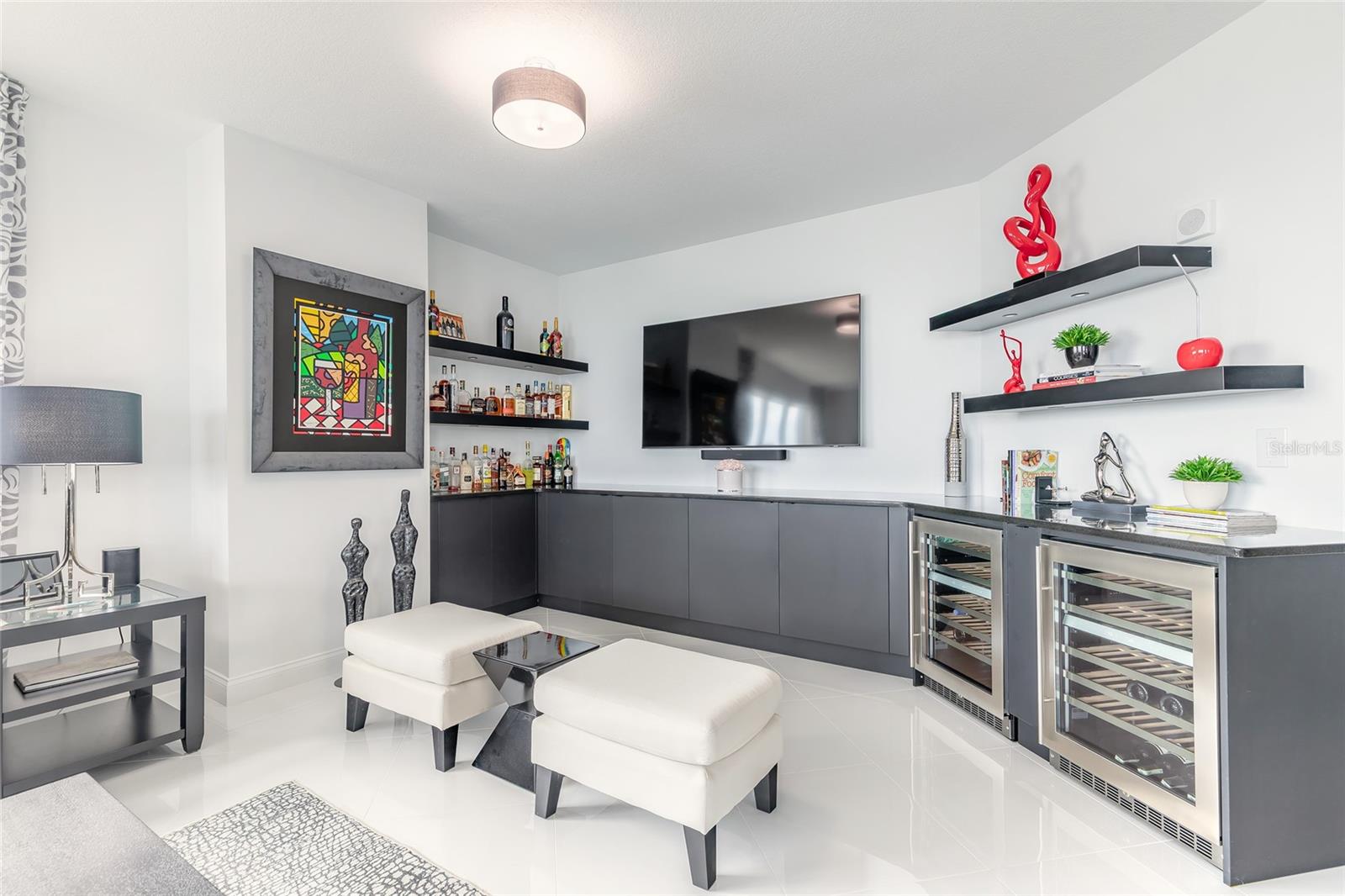 Image 8 of 45 For 241 Riverside Drive 701