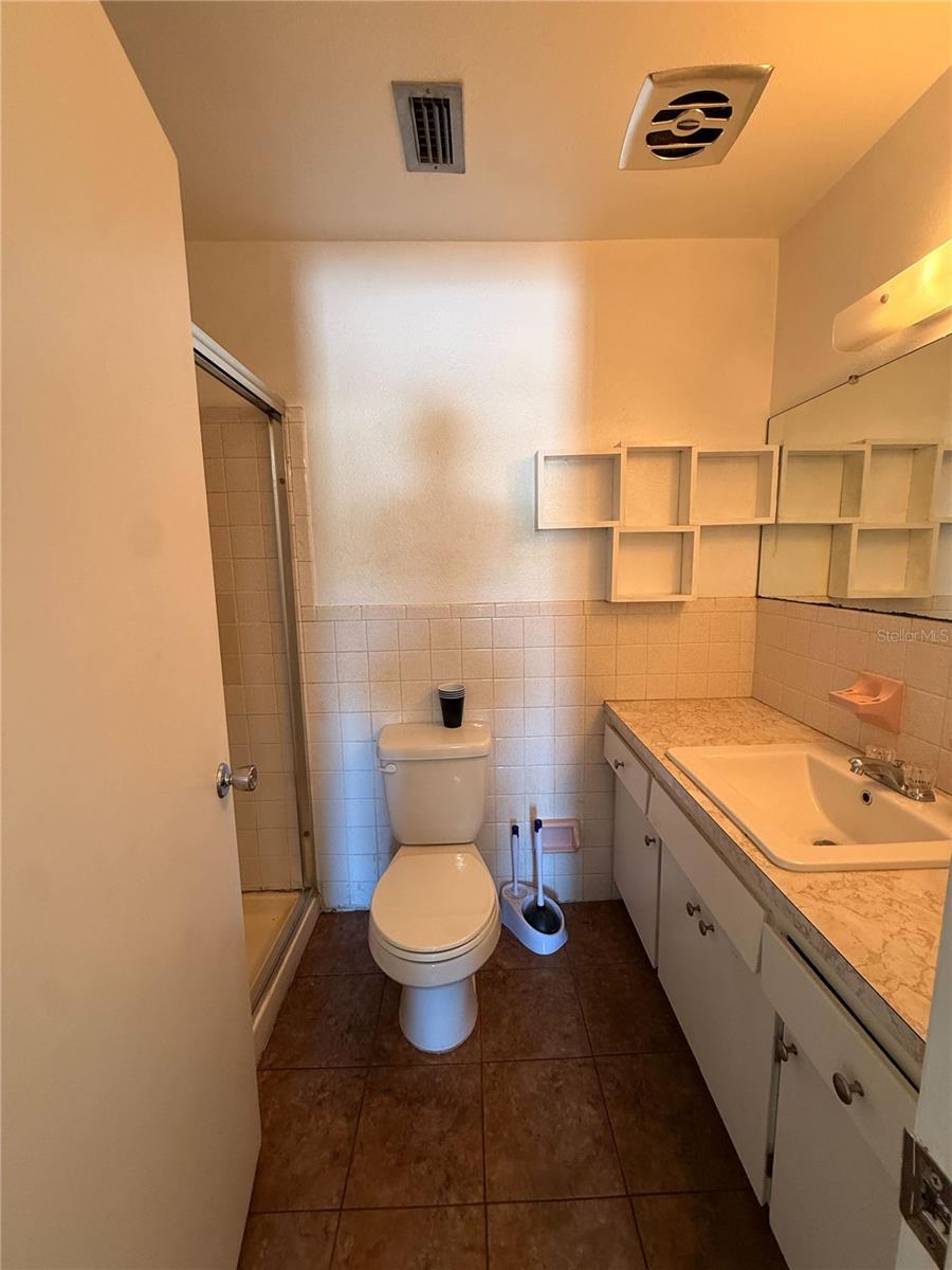 Image 4 of 12 For 328 2nd Street