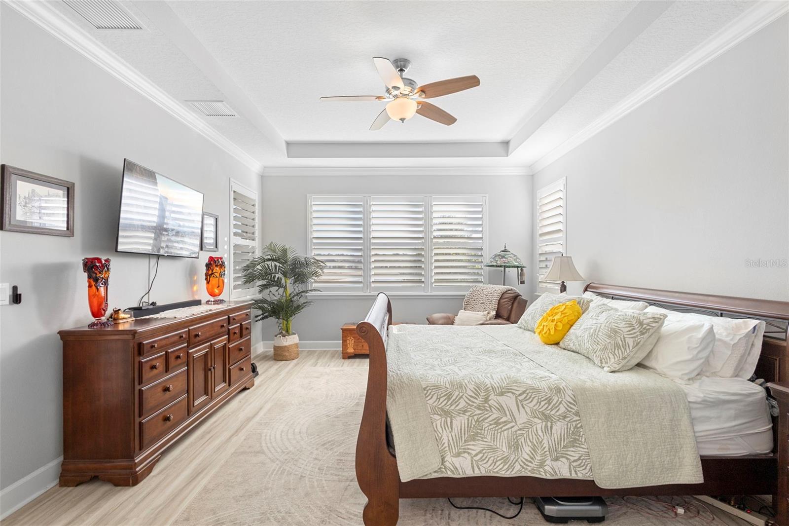 Image 22 of 53 For 1188 Victoria Hills Drive N