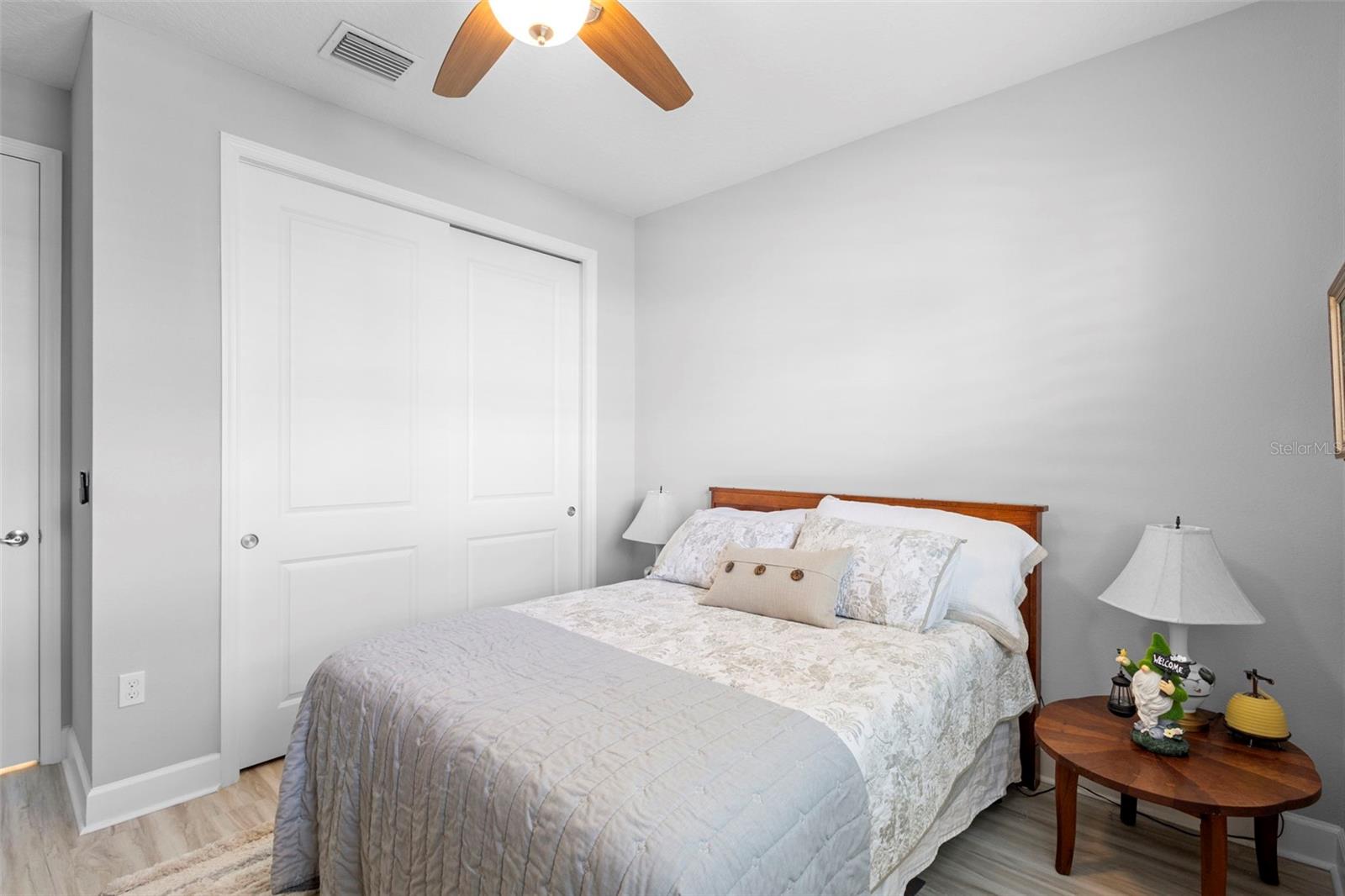 Image 32 of 53 For 1188 Victoria Hills Drive N