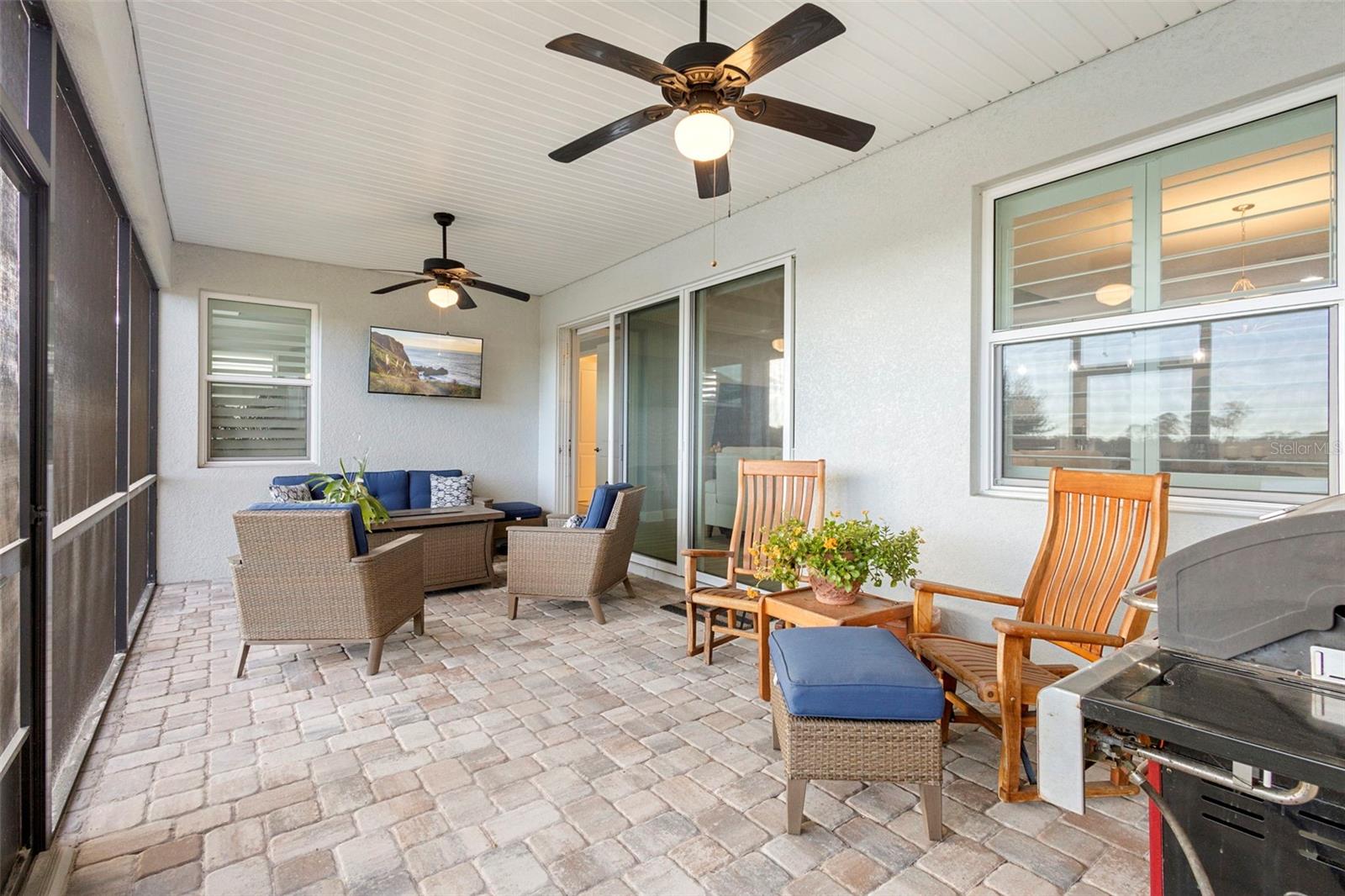 Image 37 of 53 For 1188 Victoria Hills Drive N