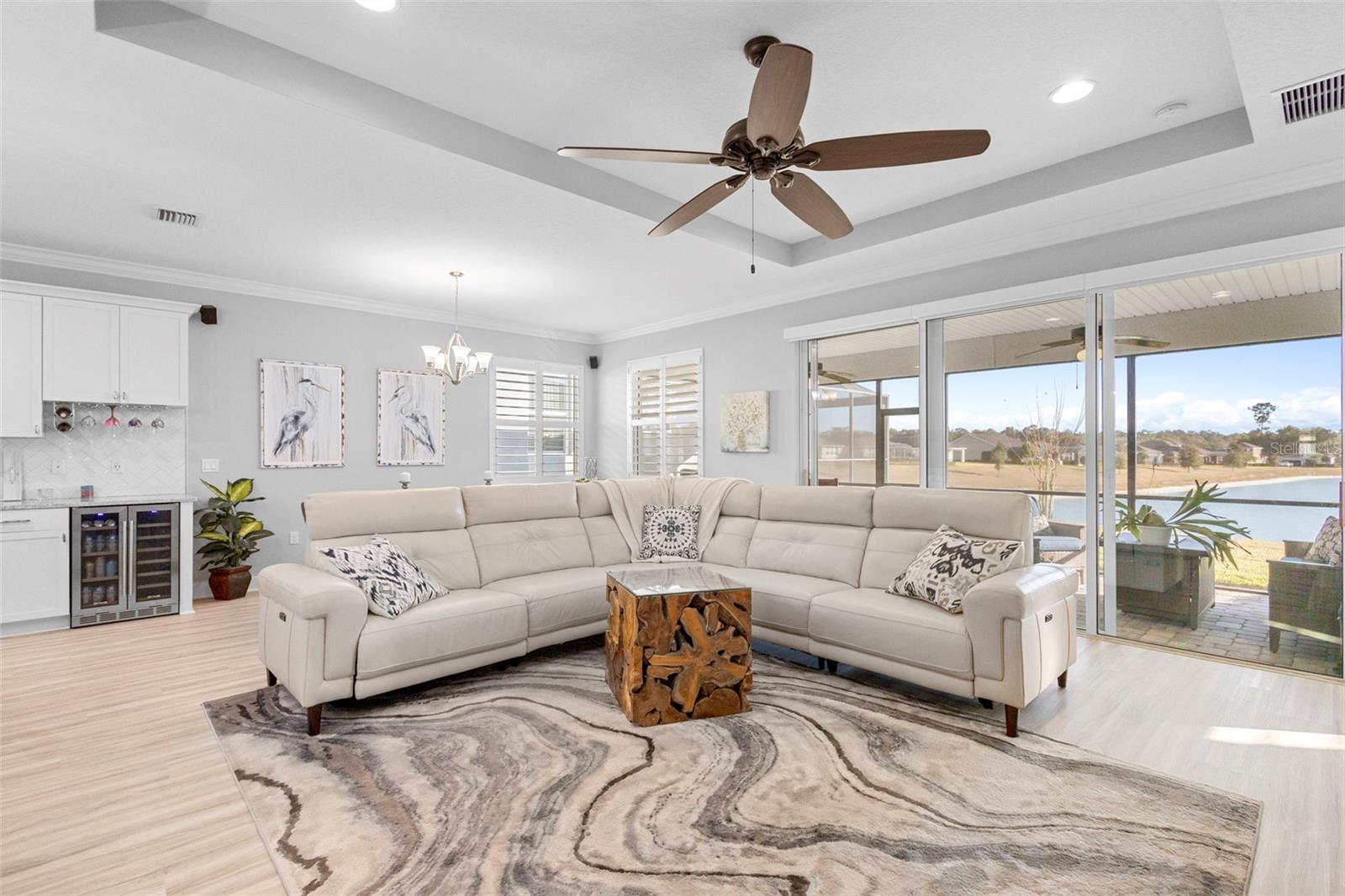 Image 5 of 53 For 1188 Victoria Hills Drive N