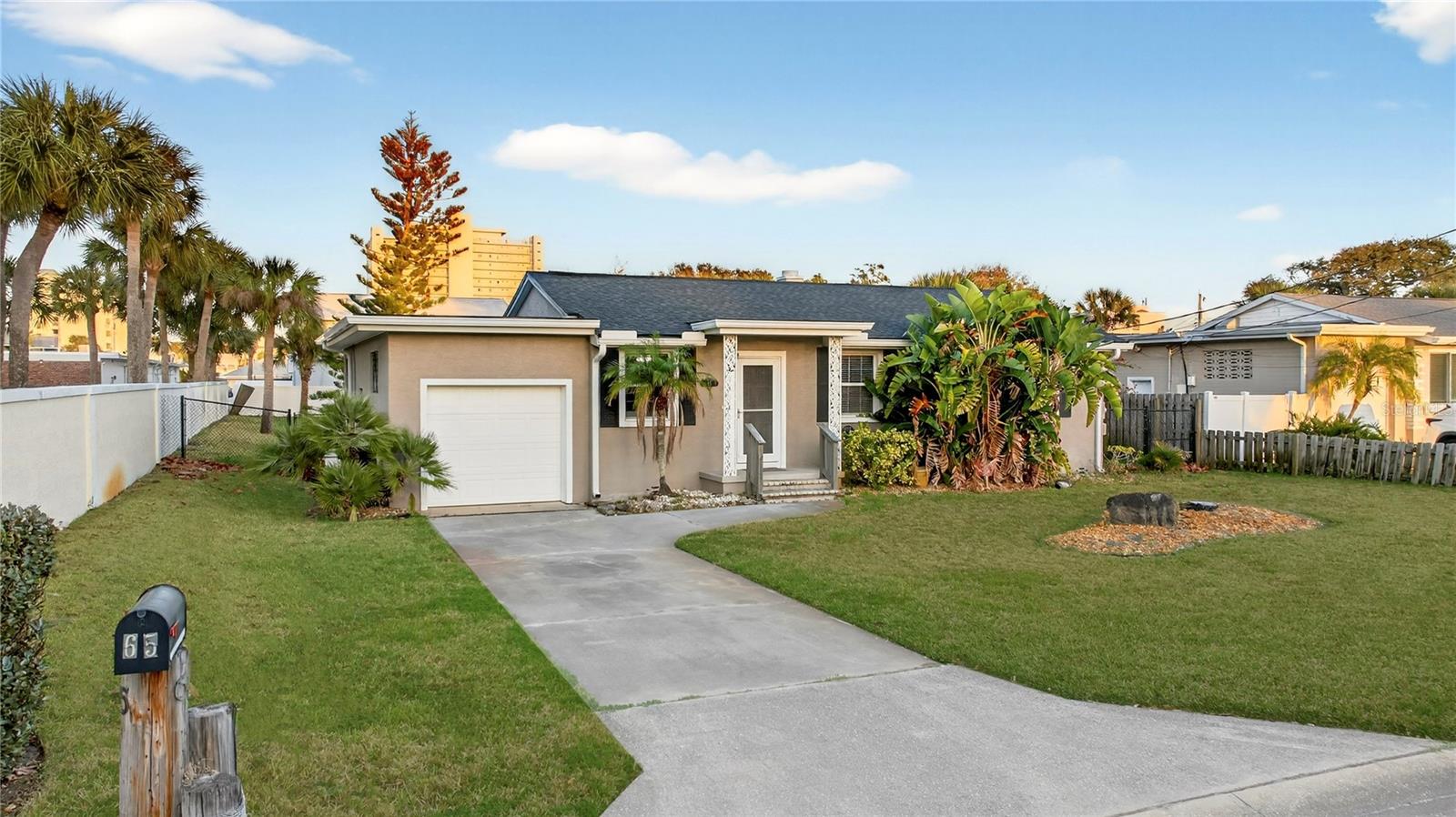 Image 35 of 38 For 65 Coquina Drive