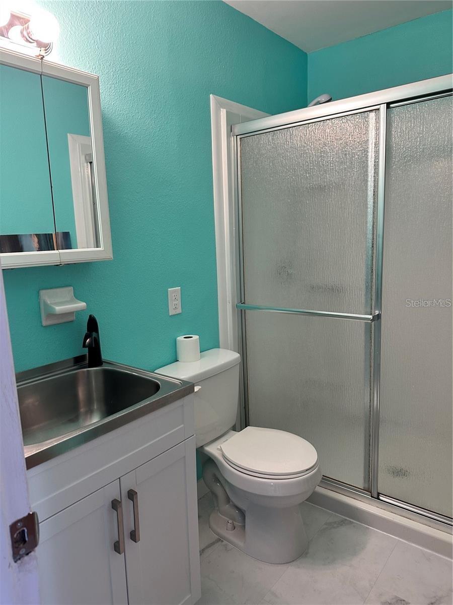 Image 6 of 7 For 240 Howry Avenue