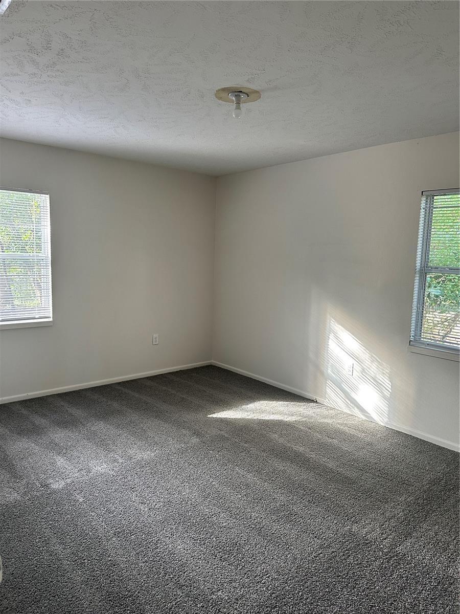 Image 7 of 7 For 240 Howry Avenue