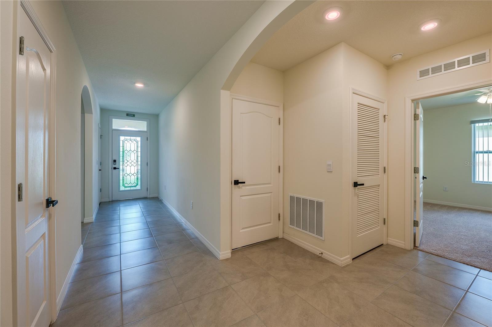 Image 15 of 59 For 324 Camilla Road