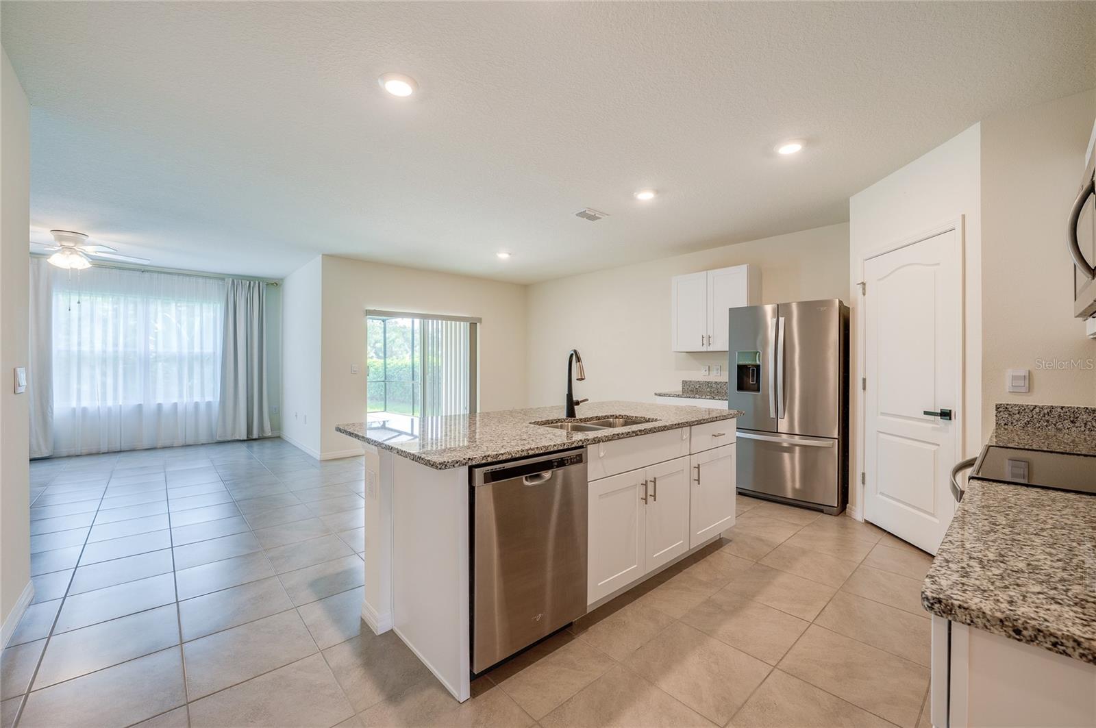 Image 20 of 59 For 324 Camilla Road