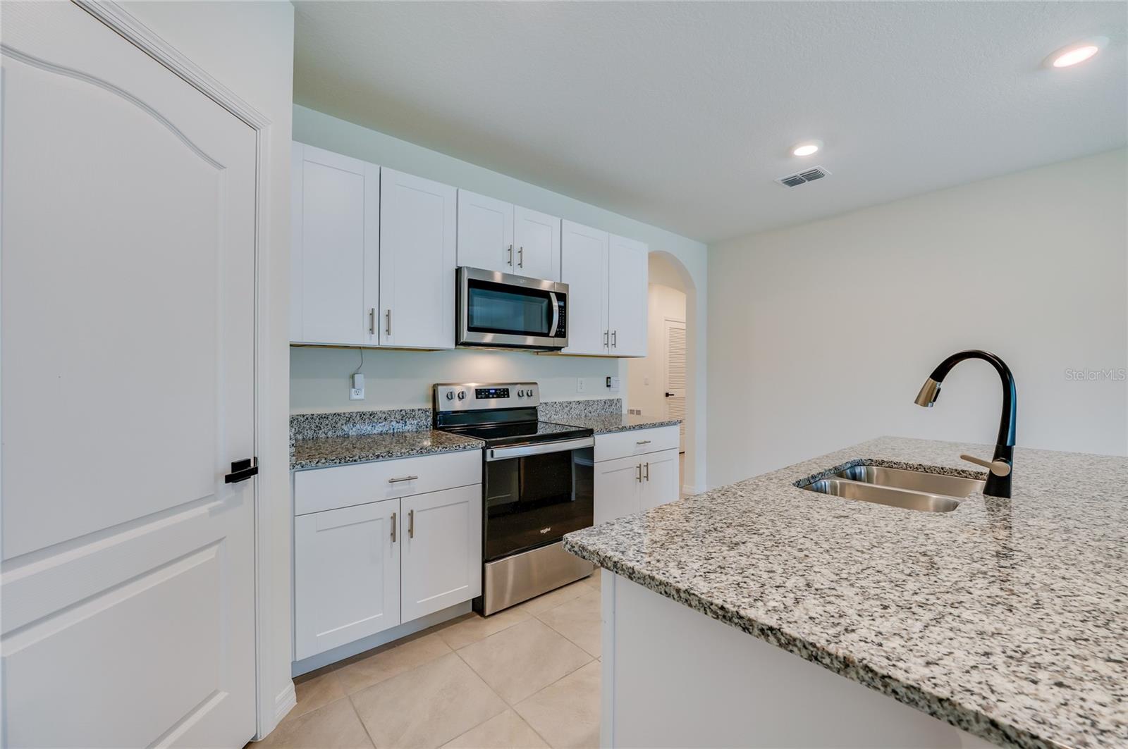 Image 23 of 59 For 324 Camilla Road