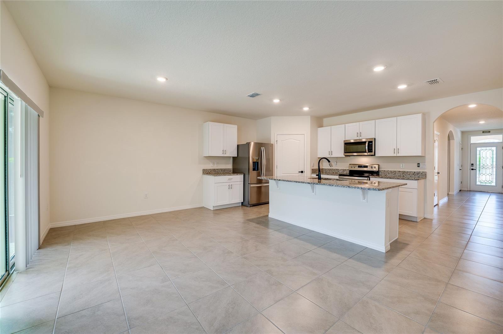 Image 26 of 59 For 324 Camilla Road