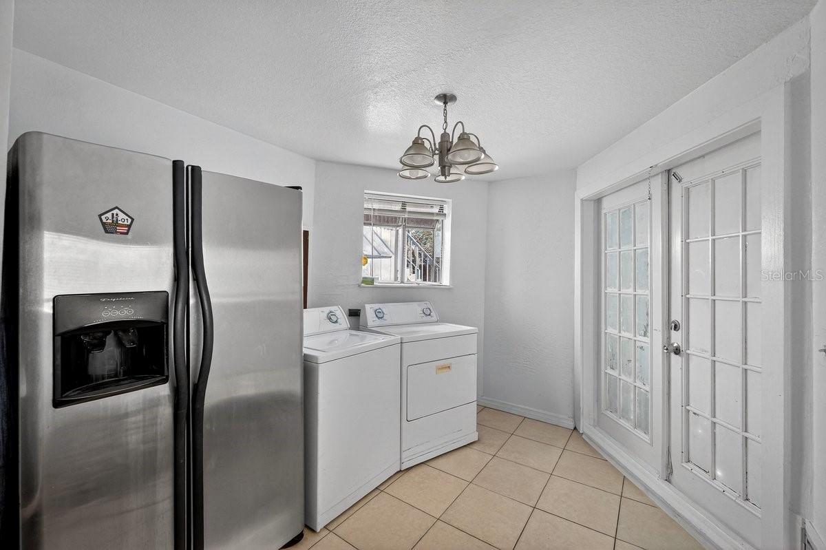 Image 10 of 48 For 2519 Fern Palm Drive