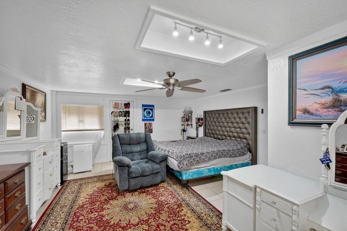 Image 17 of 48 For 2519 Fern Palm Drive