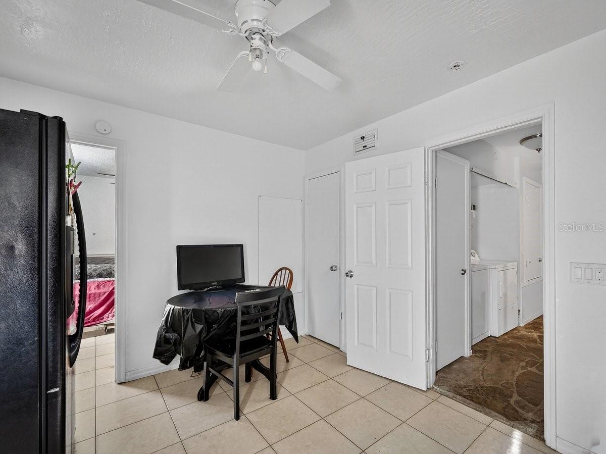 Image 33 of 48 For 2519 Fern Palm Drive