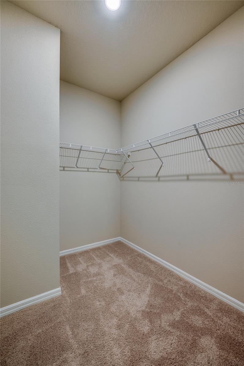 Image 30 of 81 For 2912 Meleto Boulevard