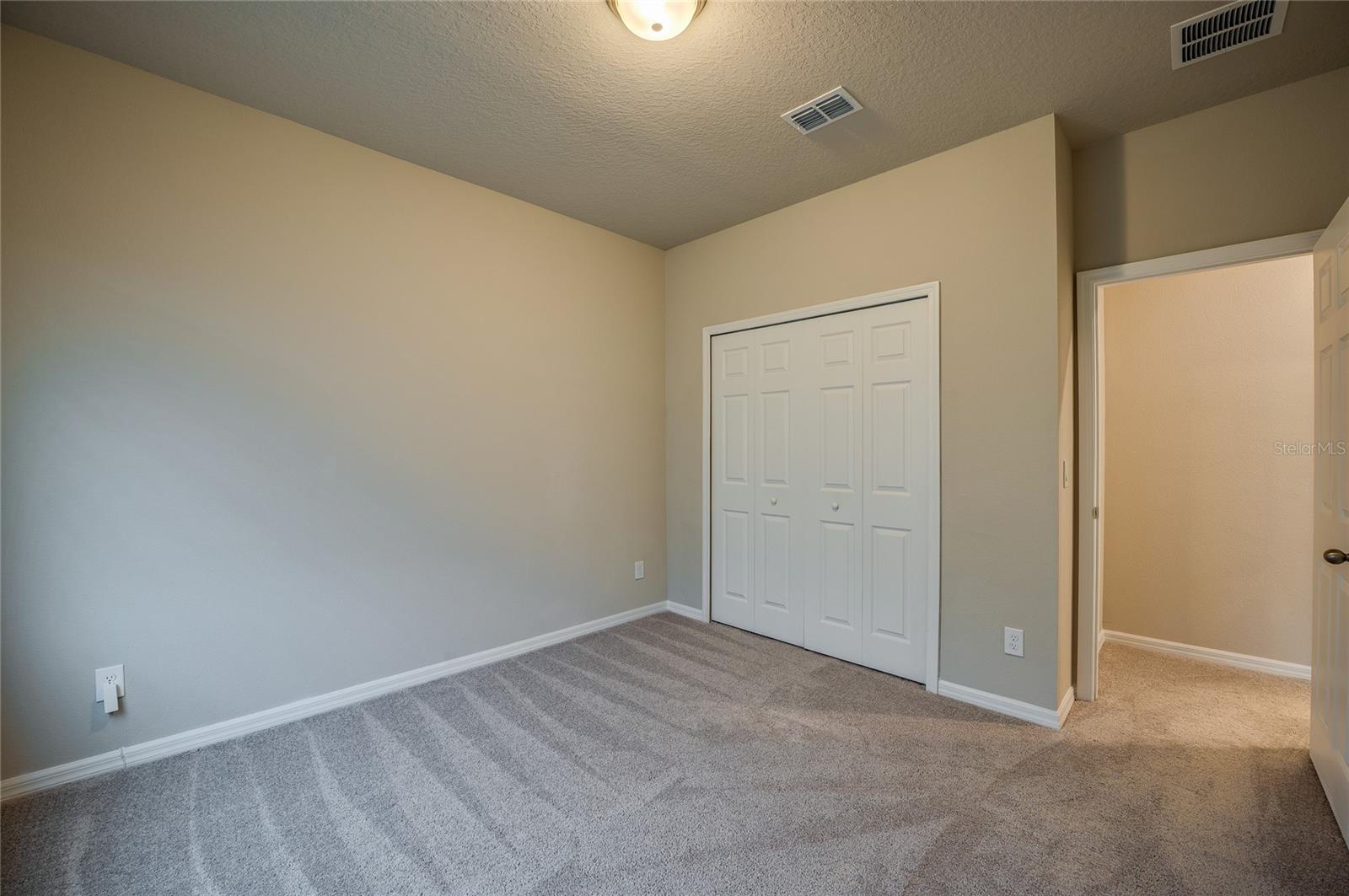 Image 34 of 81 For 2912 Meleto Boulevard