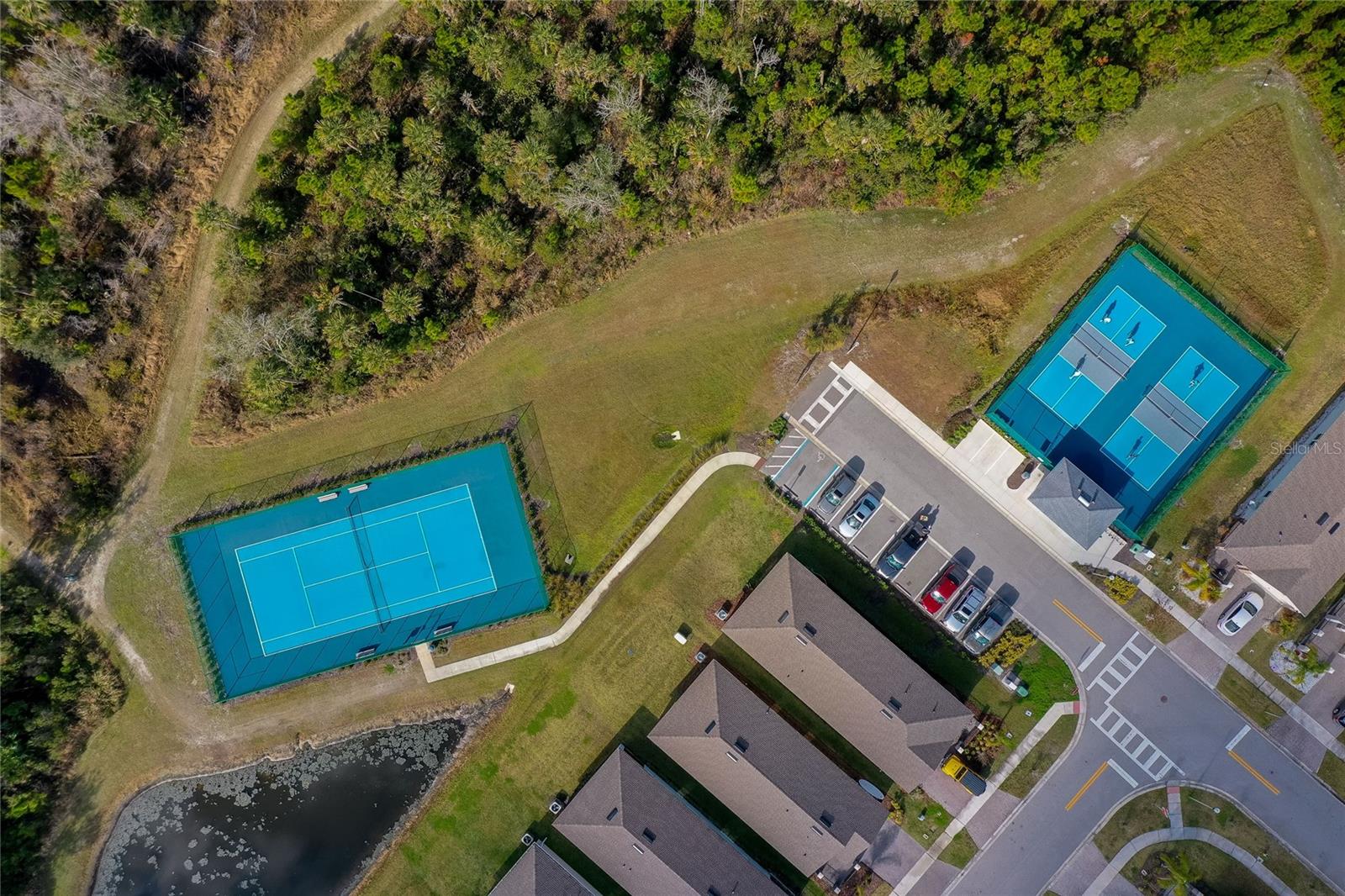 Image 60 of 81 For 2912 Meleto Boulevard