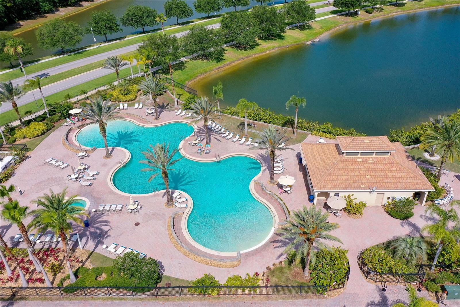 Image 71 of 81 For 2912 Meleto Boulevard