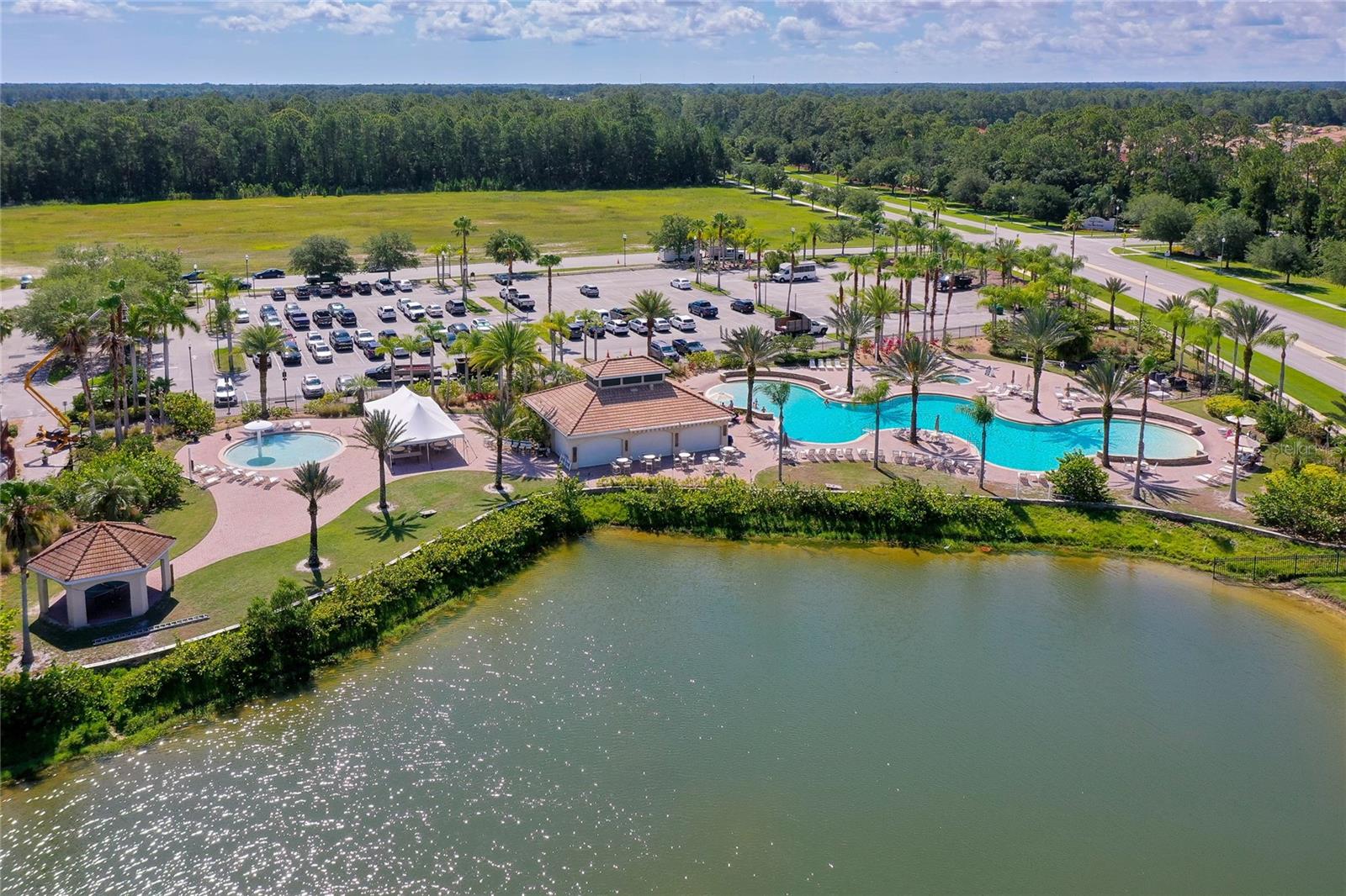 Image 75 of 81 For 2912 Meleto Boulevard