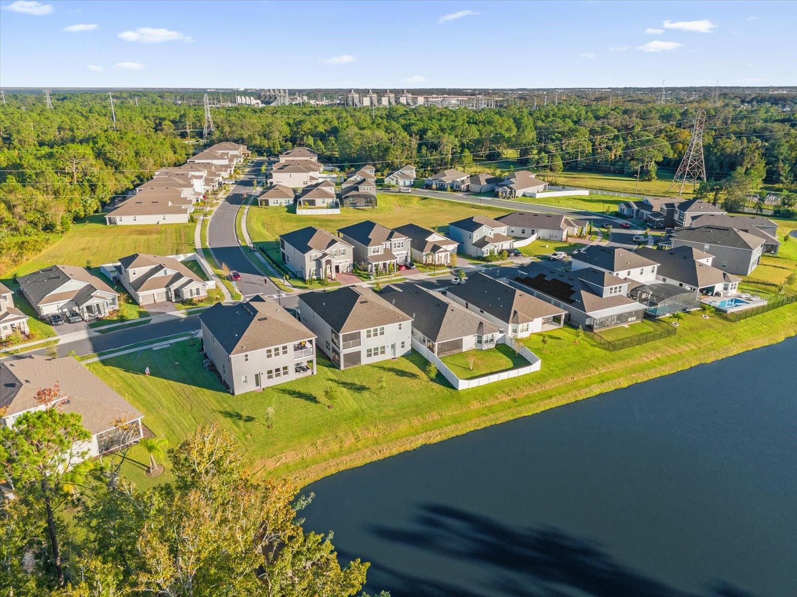 Image 44 of 55 For 740 Hyperion Drive