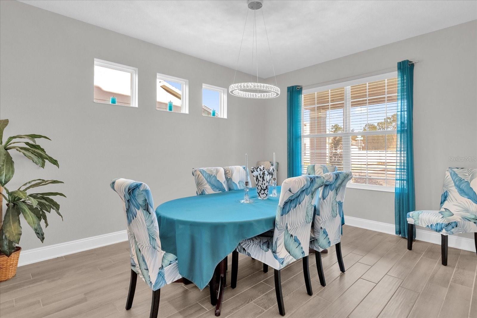 Image 9 of 55 For 740 Hyperion Drive