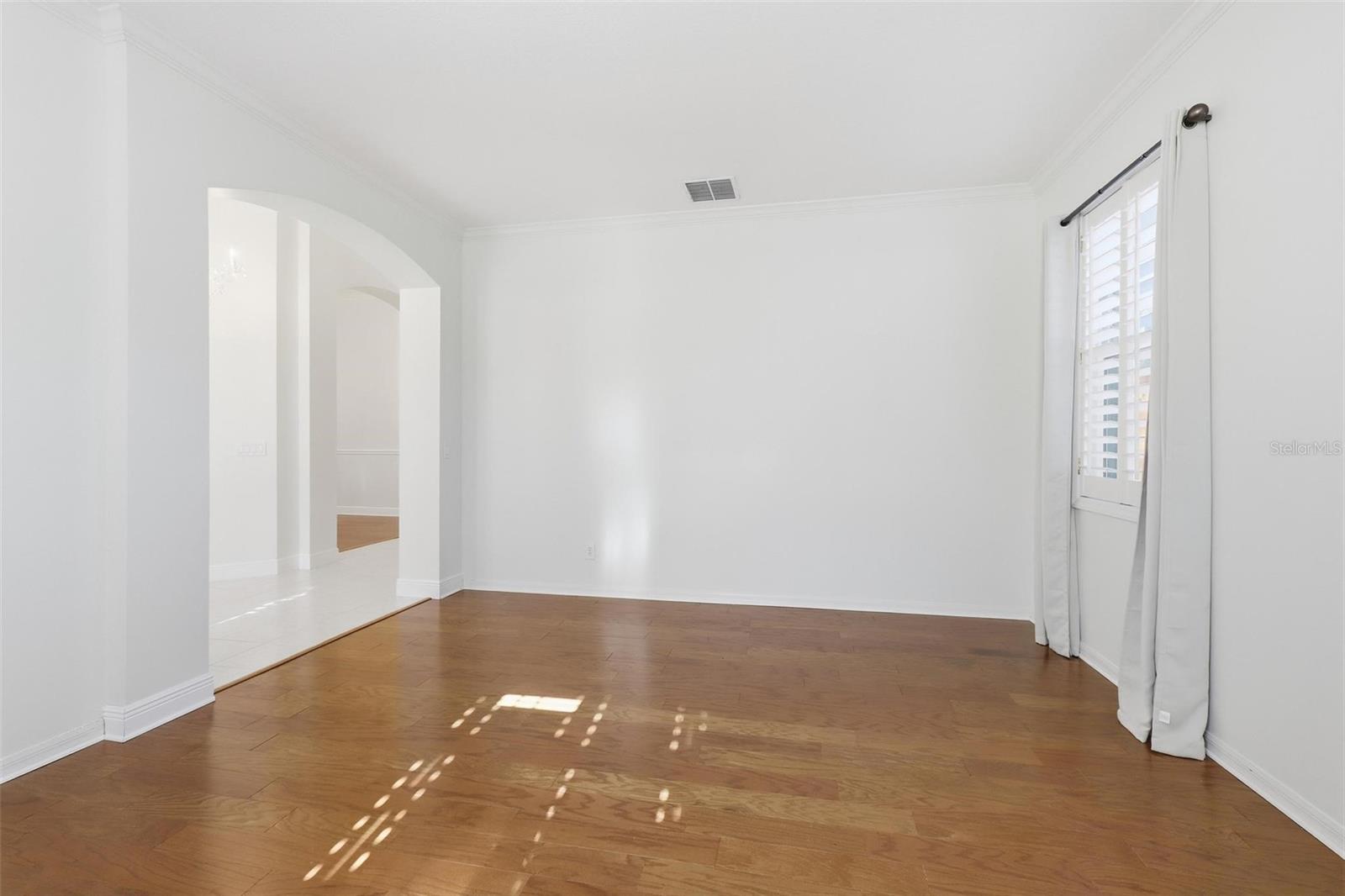 Image 11 of 57 For 1333 Branch Hill Court