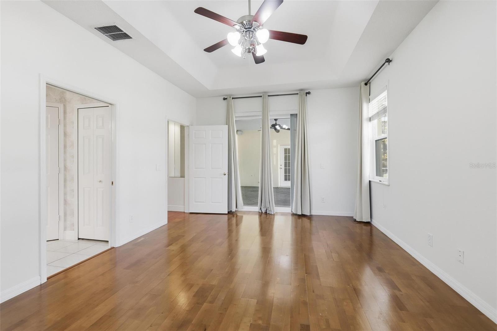 Image 27 of 57 For 1333 Branch Hill Court