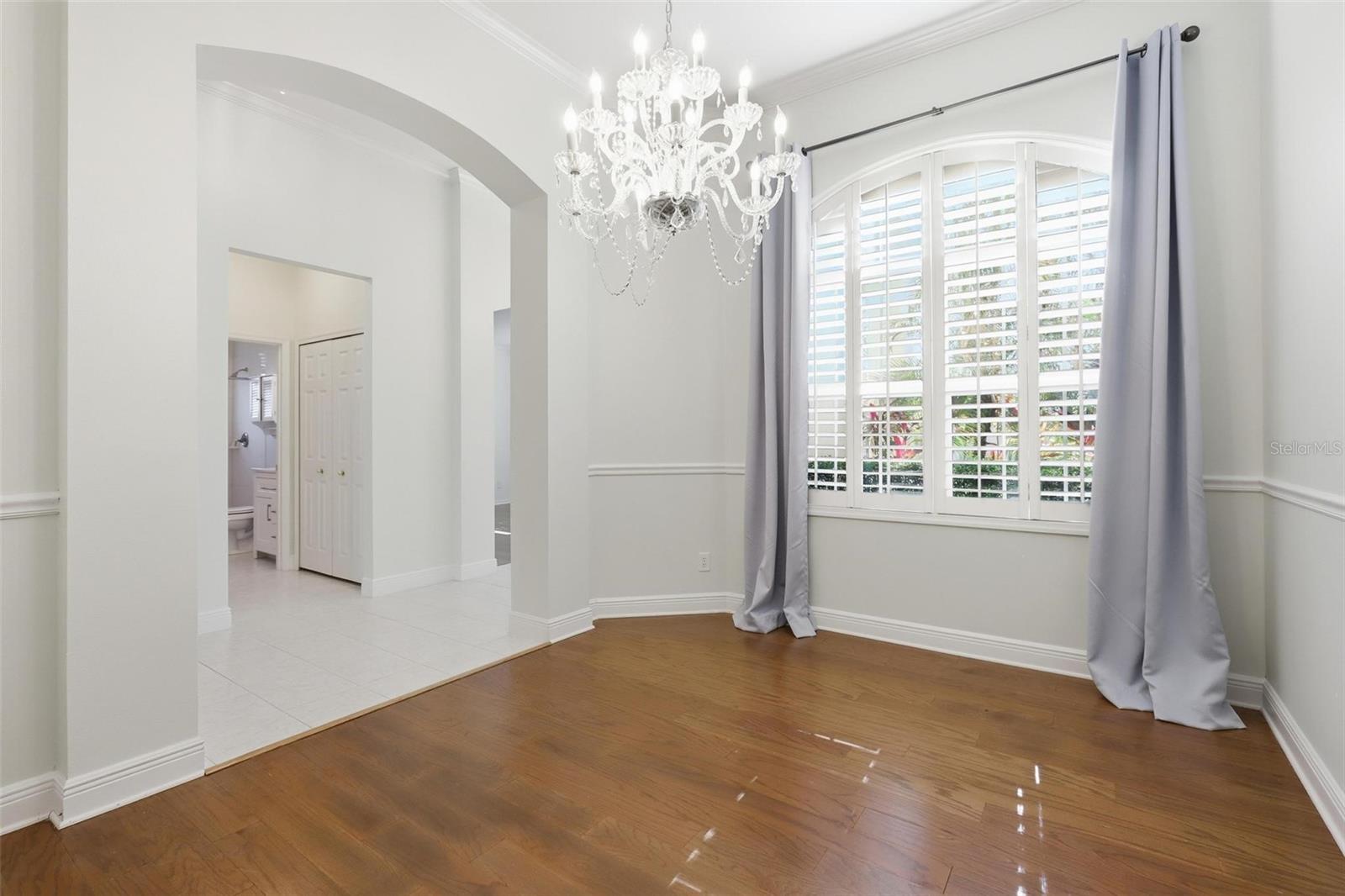 Image 9 of 57 For 1333 Branch Hill Court