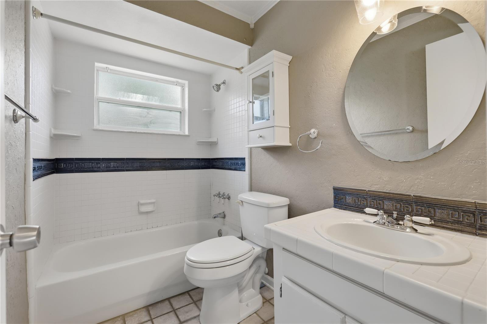 Image 21 of 27 For 3008 Calumet Drive