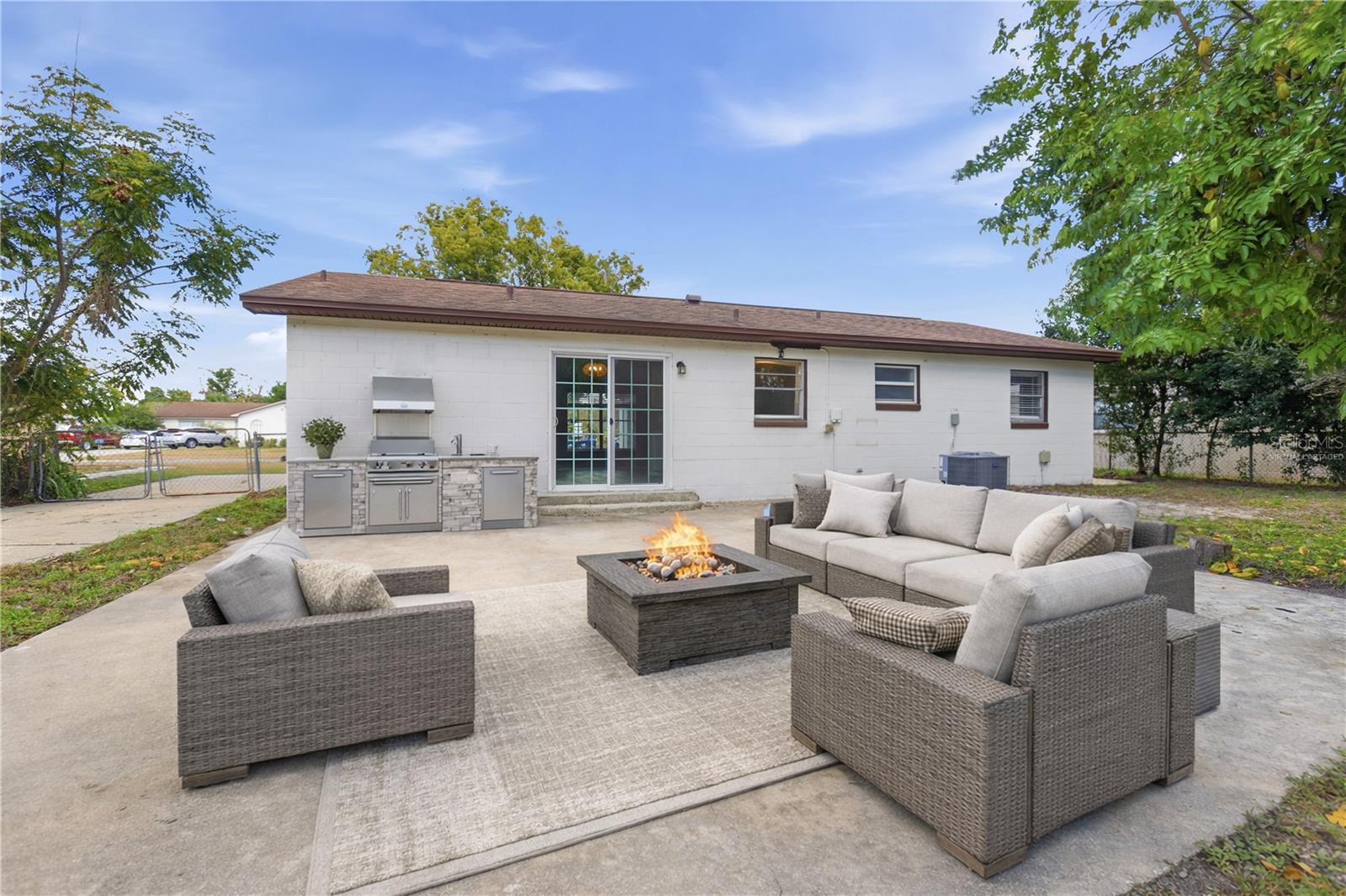 Image 22 of 27 For 3008 Calumet Drive