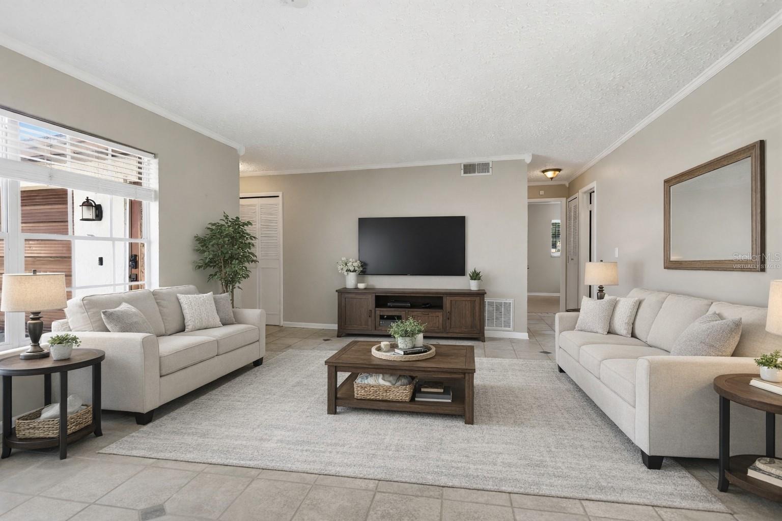 Image 6 of 27 For 3008 Calumet Drive