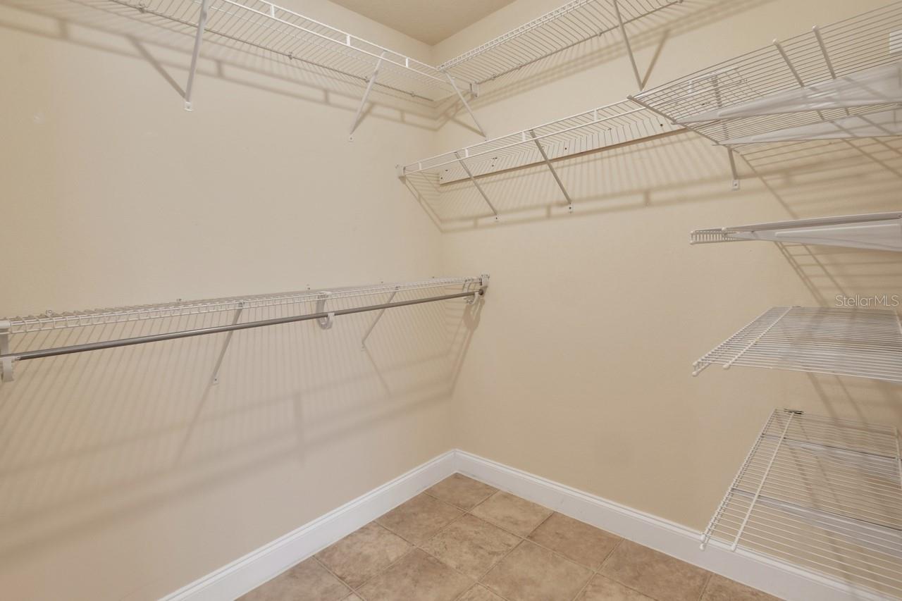 Image 22 of 41 For 609 River Fern Lane