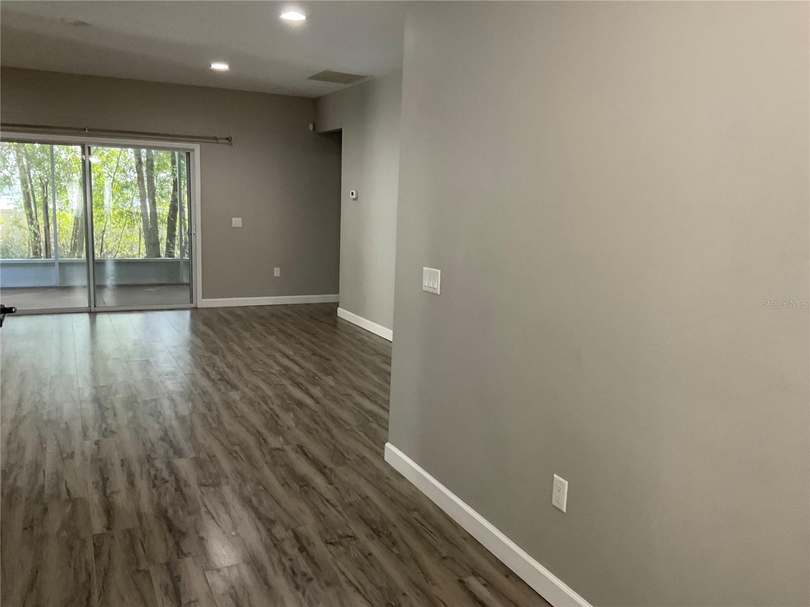 Image 5 of 18 For 709 Mystic Oaks Lane