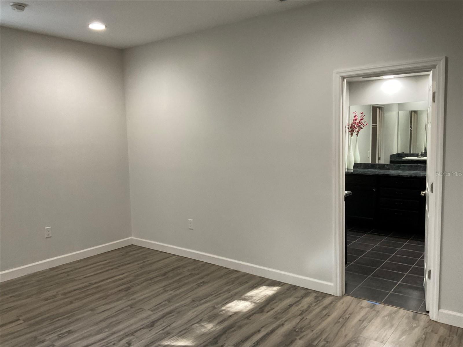 Image 6 of 18 For 709 Mystic Oaks Lane