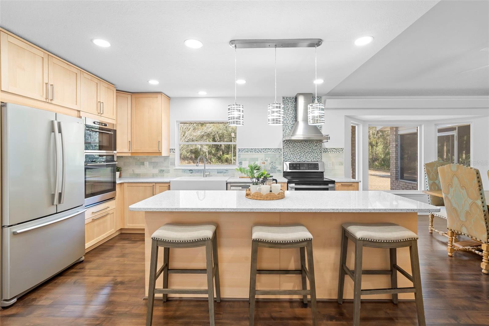 Image 10 of 52 For 2053 Bond Road