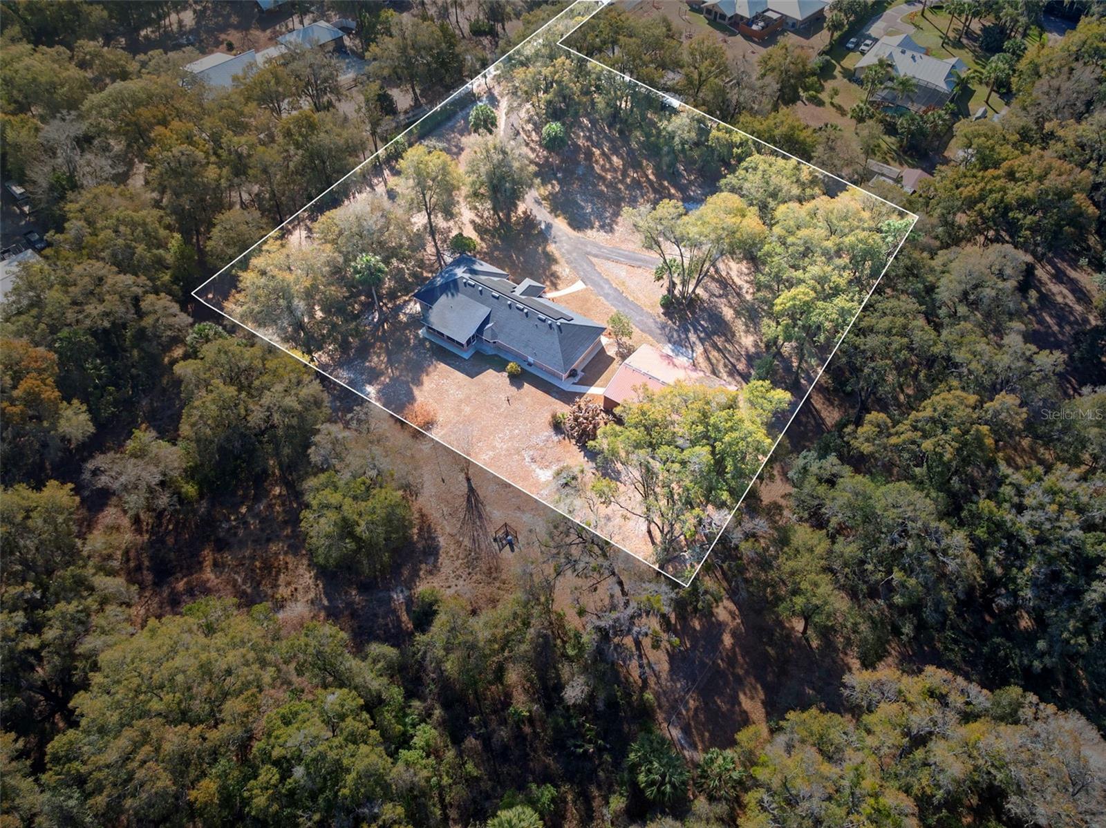 Image 2 of 52 For 2053 Bond Road