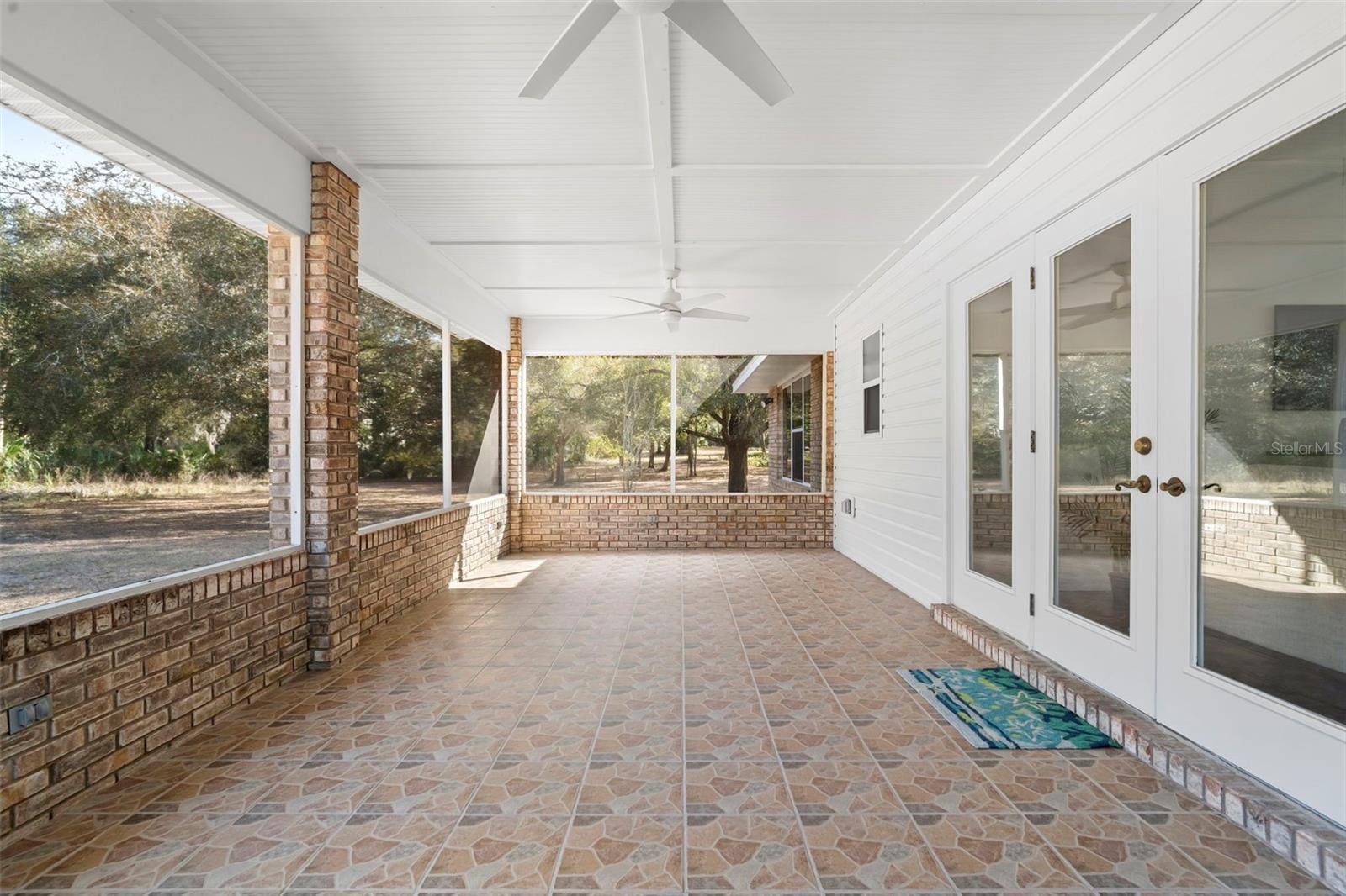 Image 33 of 52 For 2053 Bond Road