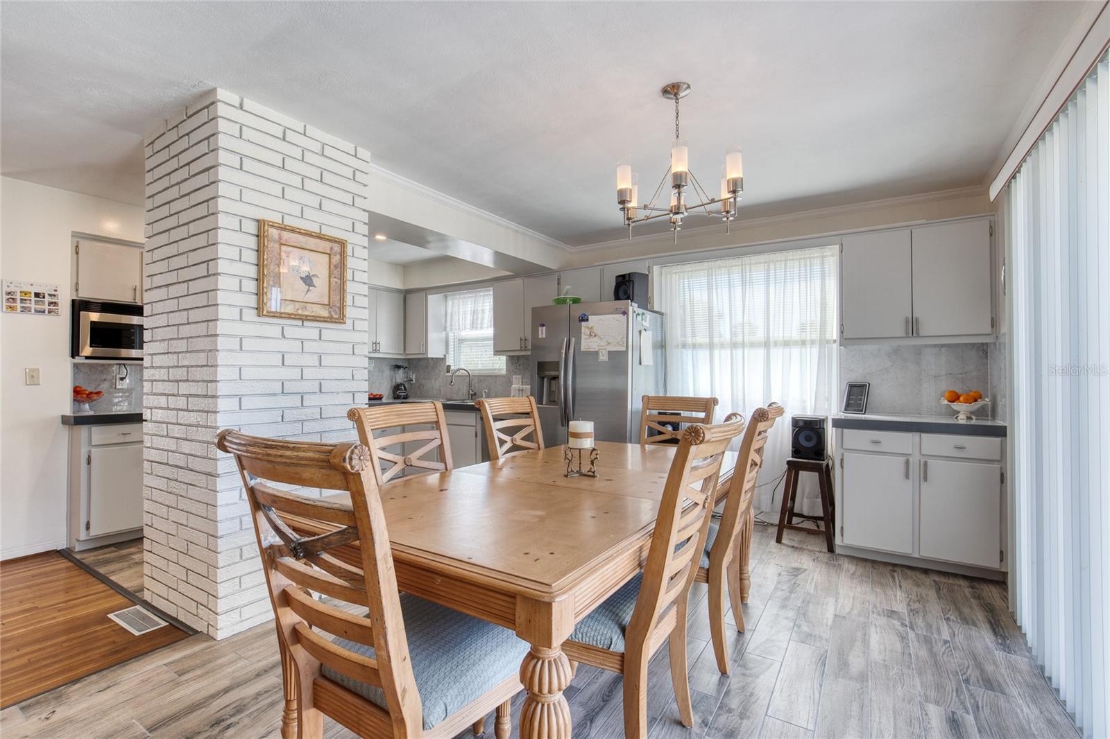 Image 12 of 41 For 6 Eucalyptus Circle