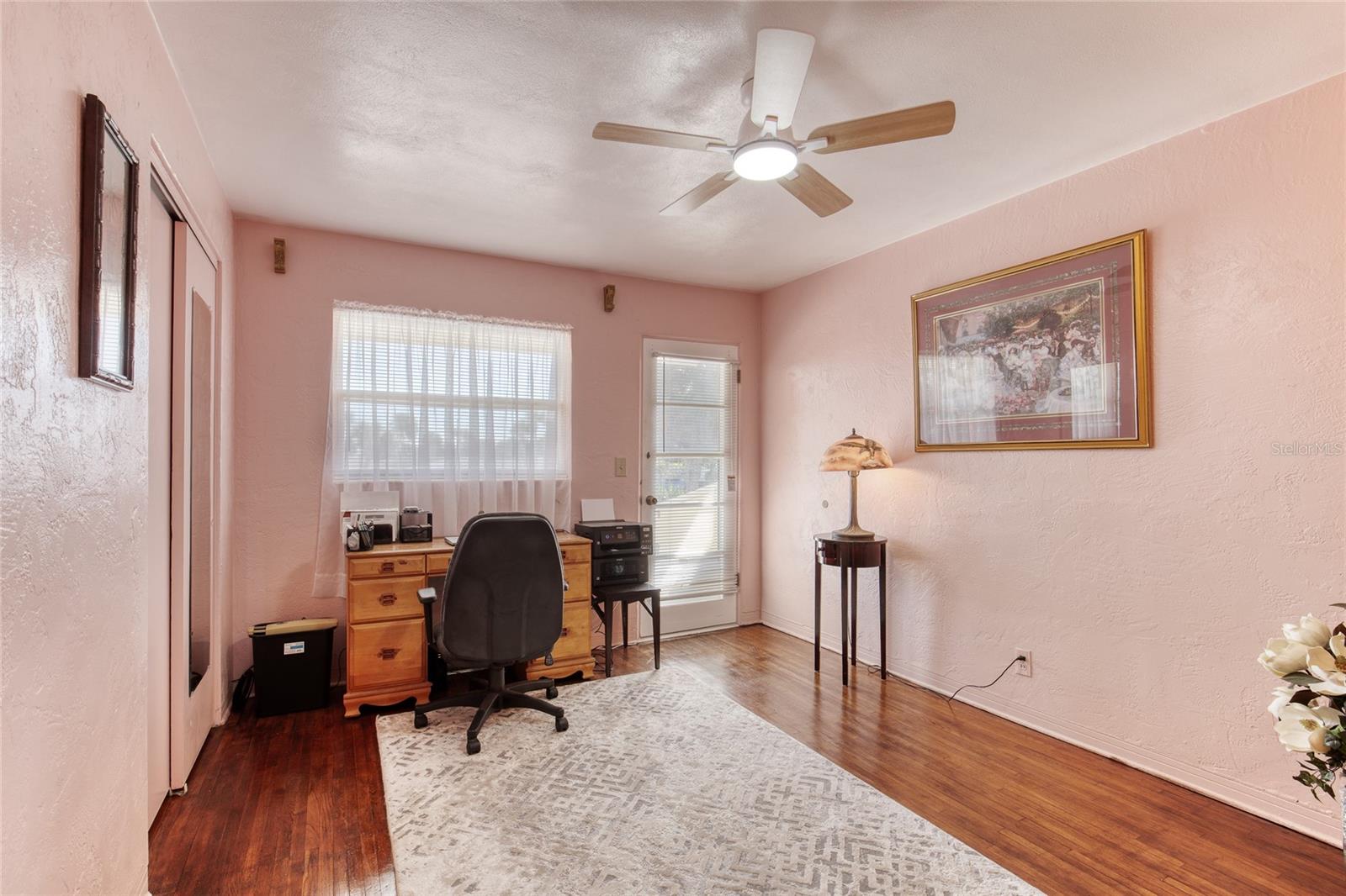 Image 23 of 41 For 6 Eucalyptus Circle