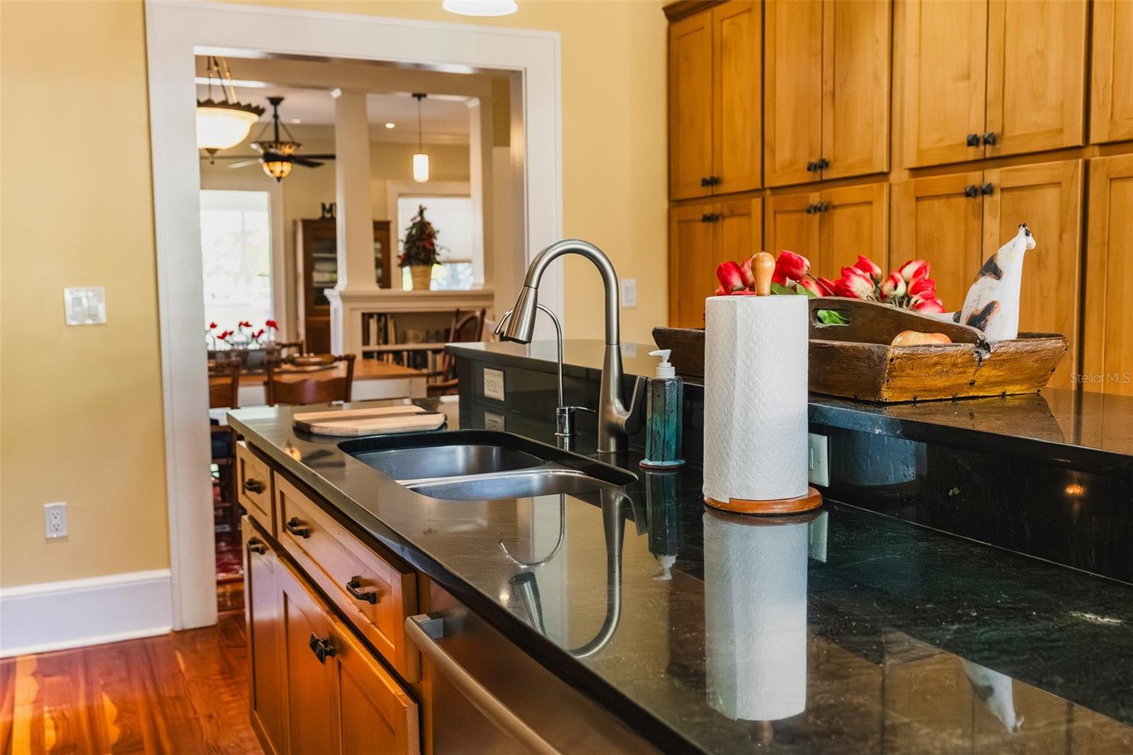 Image 11 of 38 For 511 Minnesota Avenue