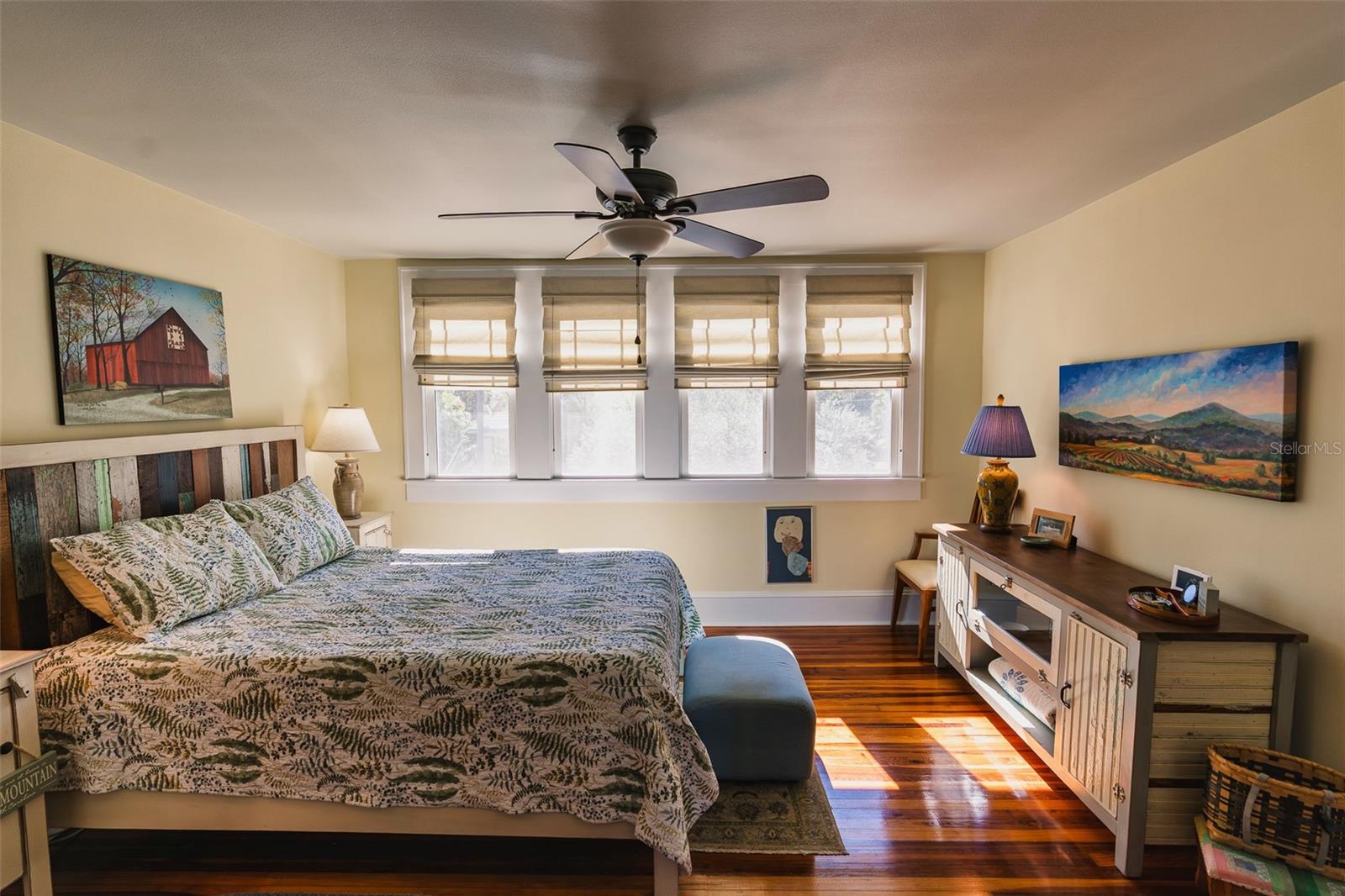 Image 17 of 38 For 511 Minnesota Avenue