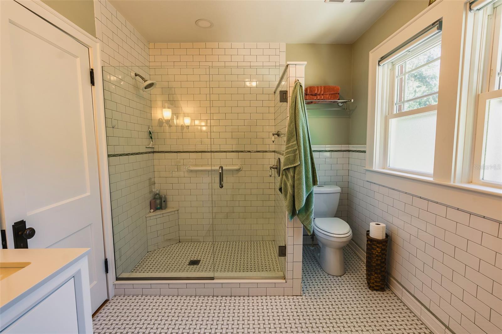 Image 20 of 38 For 511 Minnesota Avenue