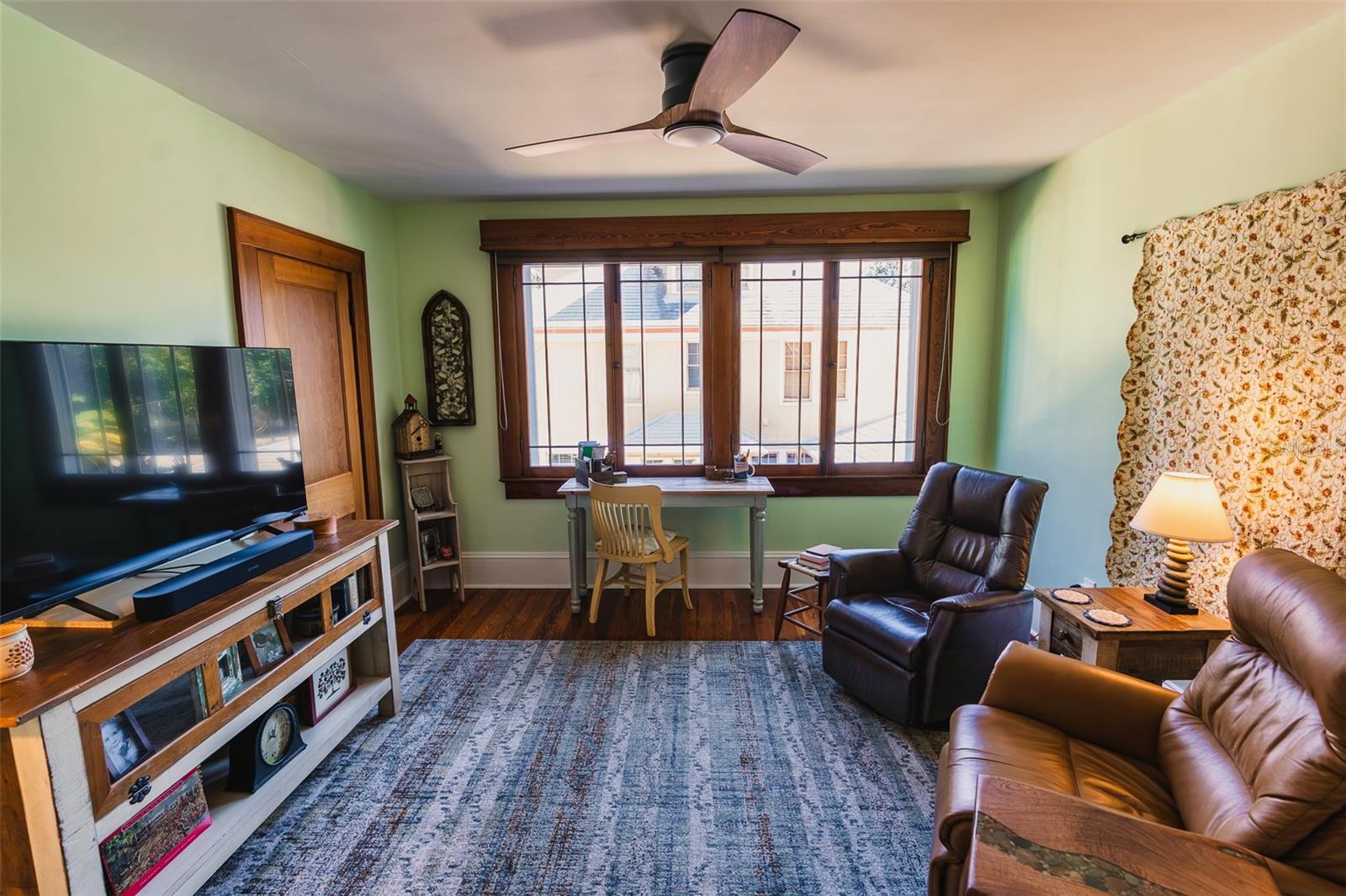 Image 22 of 38 For 511 Minnesota Avenue