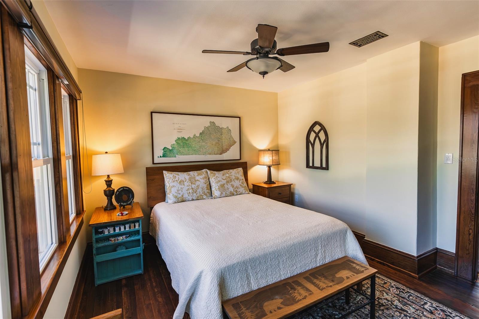 Image 23 of 38 For 511 Minnesota Avenue