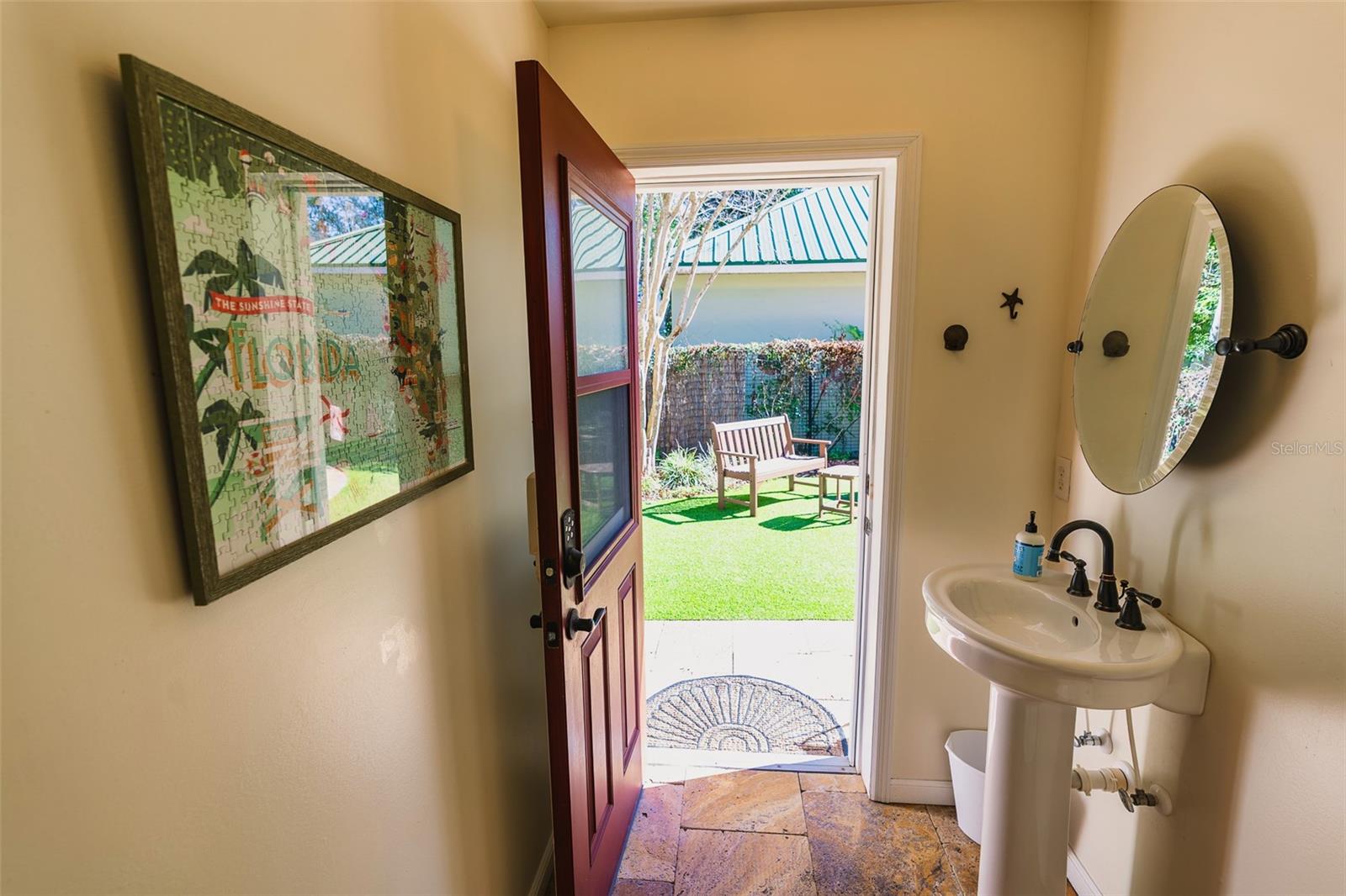 Image 28 of 38 For 511 Minnesota Avenue