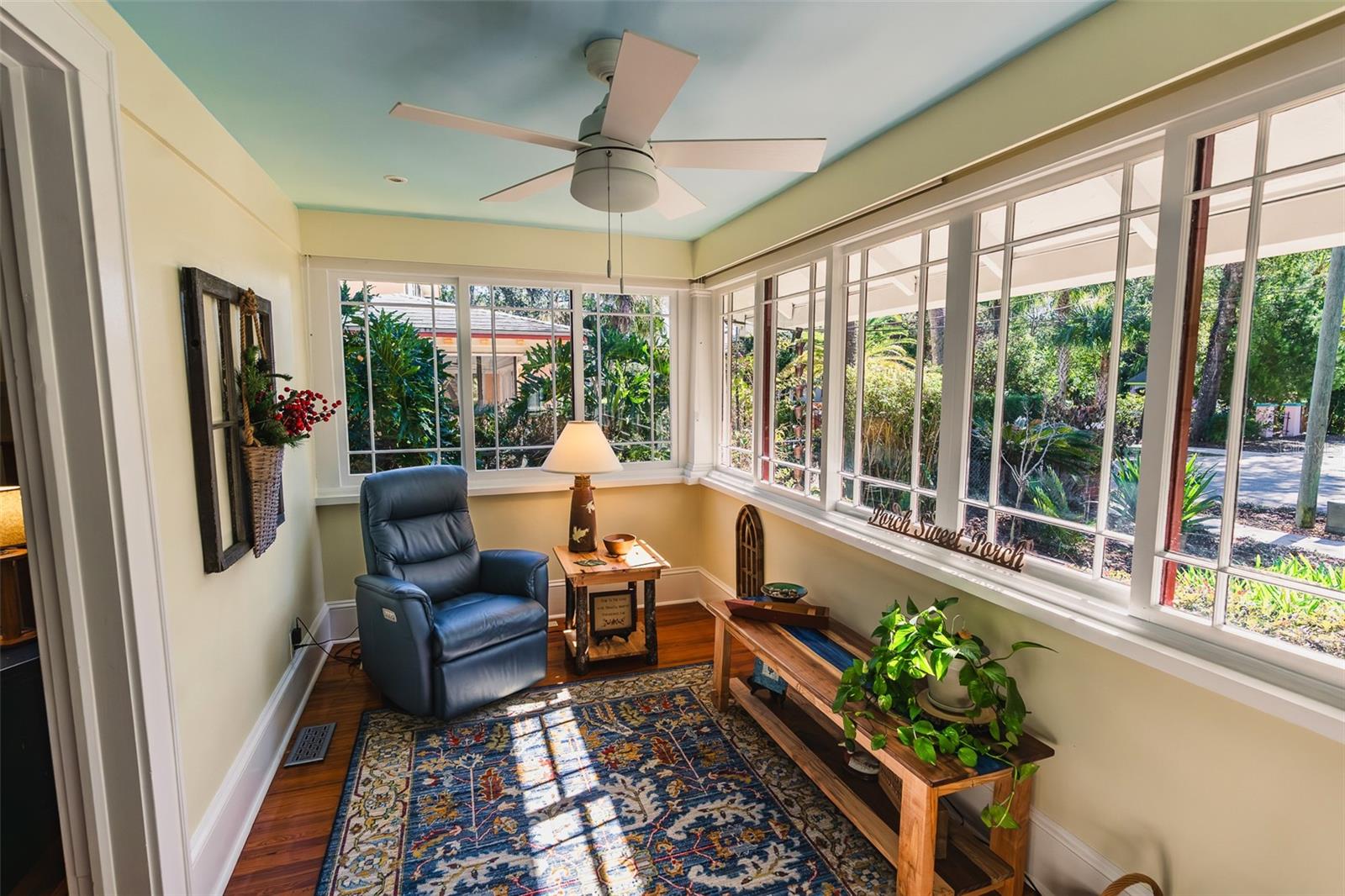 Image 5 of 38 For 511 Minnesota Avenue